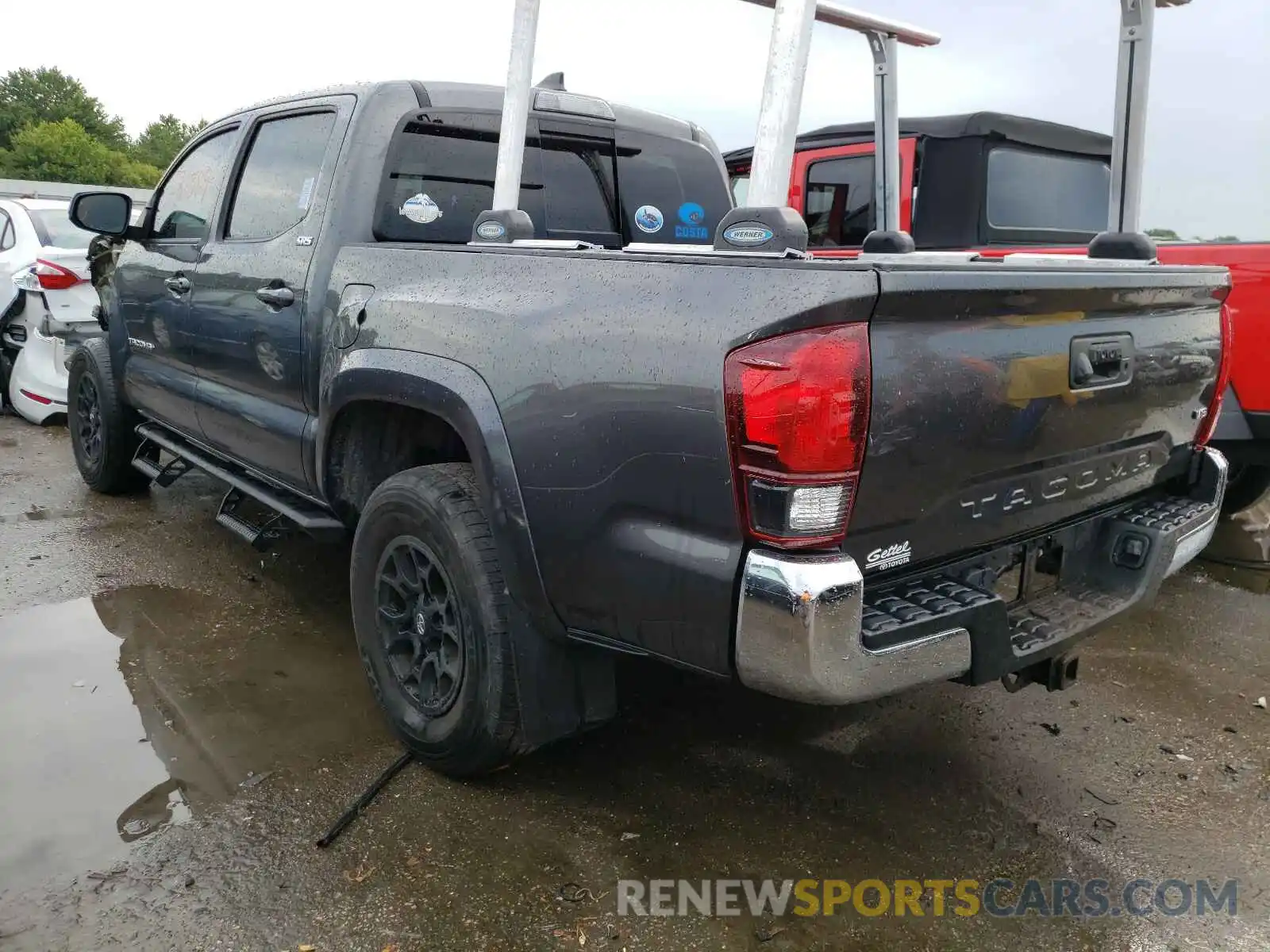 3 Photograph of a damaged car 3TMAZ5CN9KM094930 TOYOTA TACOMA 2019