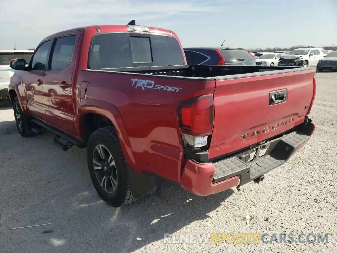 3 Photograph of a damaged car 3TMAZ5CN9KM094975 TOYOTA TACOMA 2019