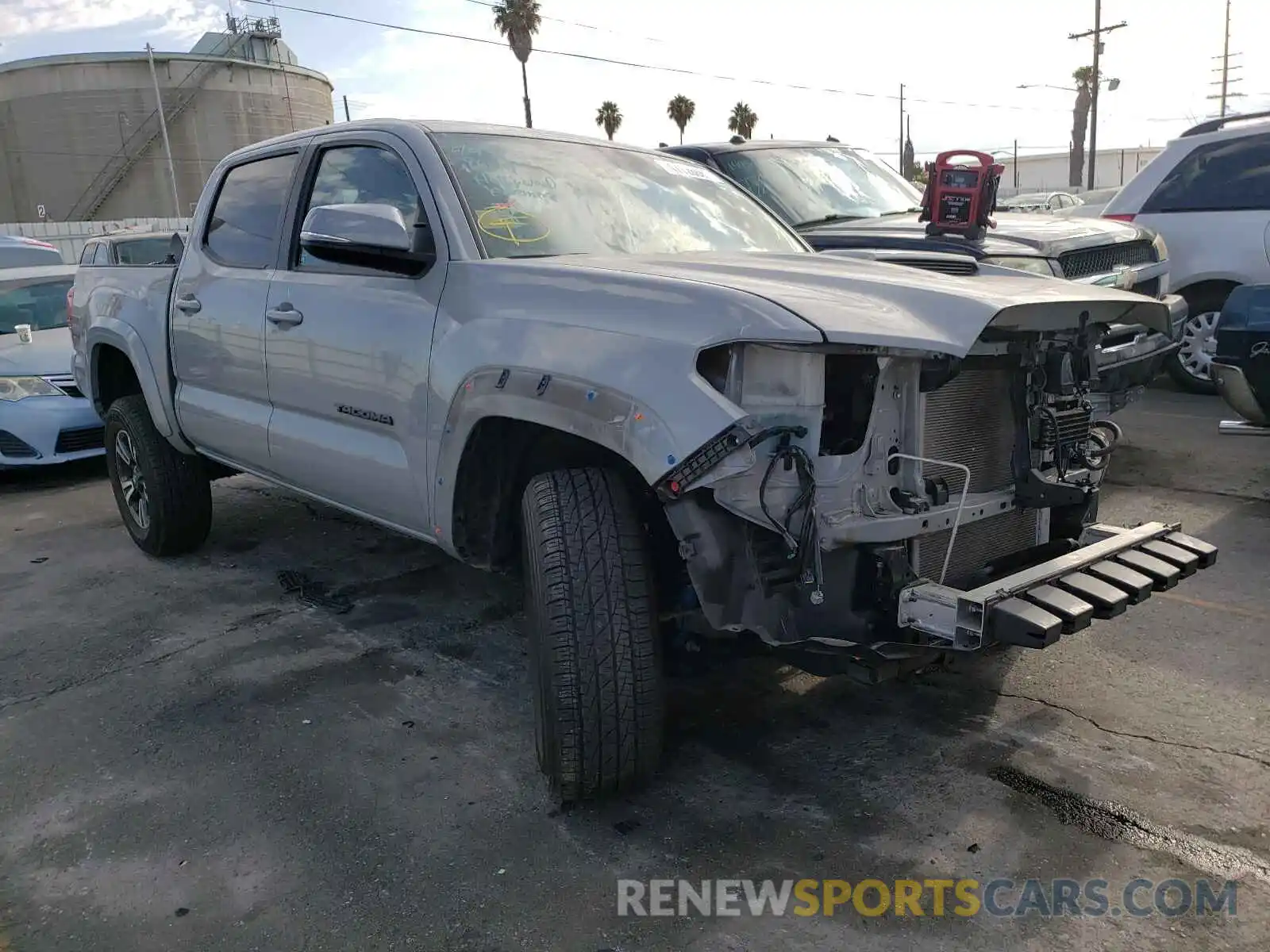 1 Photograph of a damaged car 3TMAZ5CN9KM095320 TOYOTA TACOMA 2019