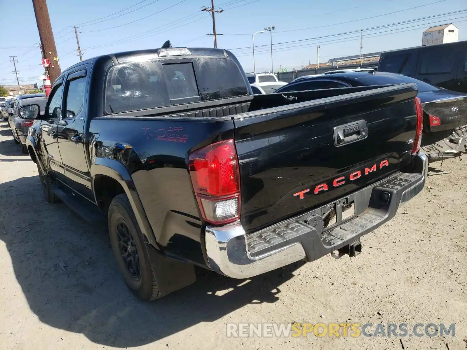 3 Photograph of a damaged car 3TMAZ5CN9KM096435 TOYOTA TACOMA 2019