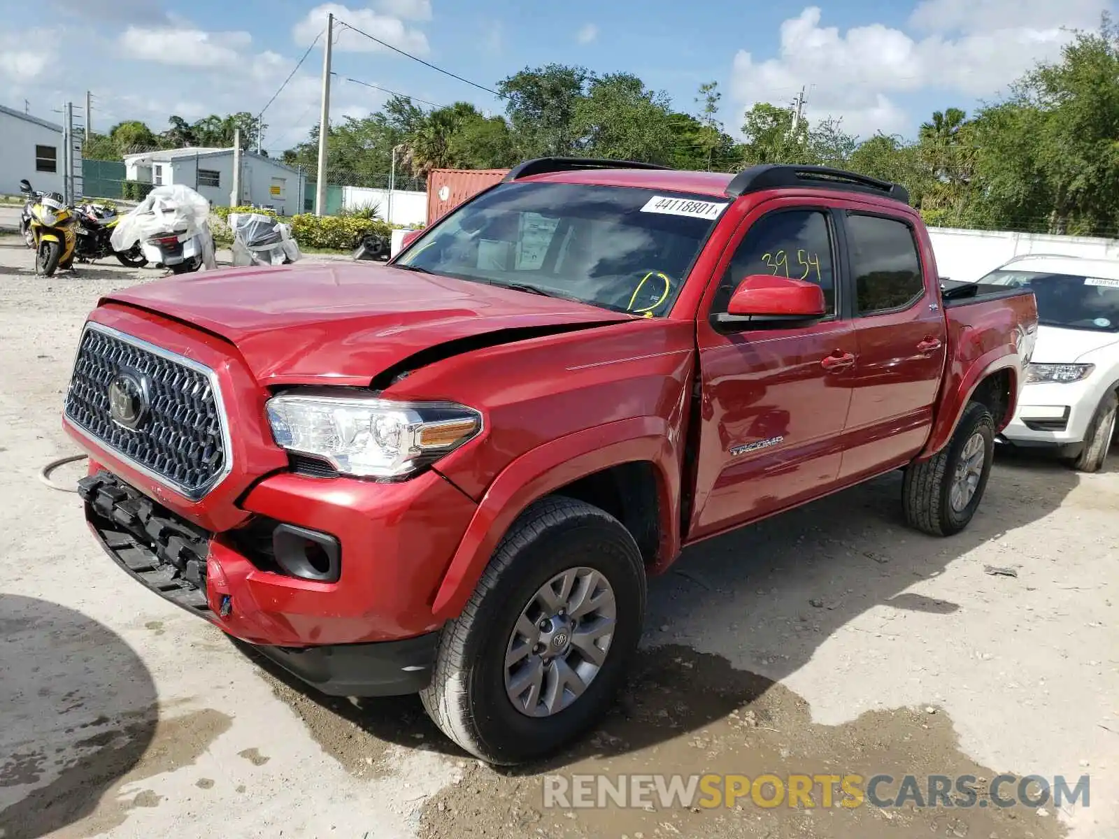 2 Photograph of a damaged car 3TMAZ5CN9KM108356 TOYOTA TACOMA 2019