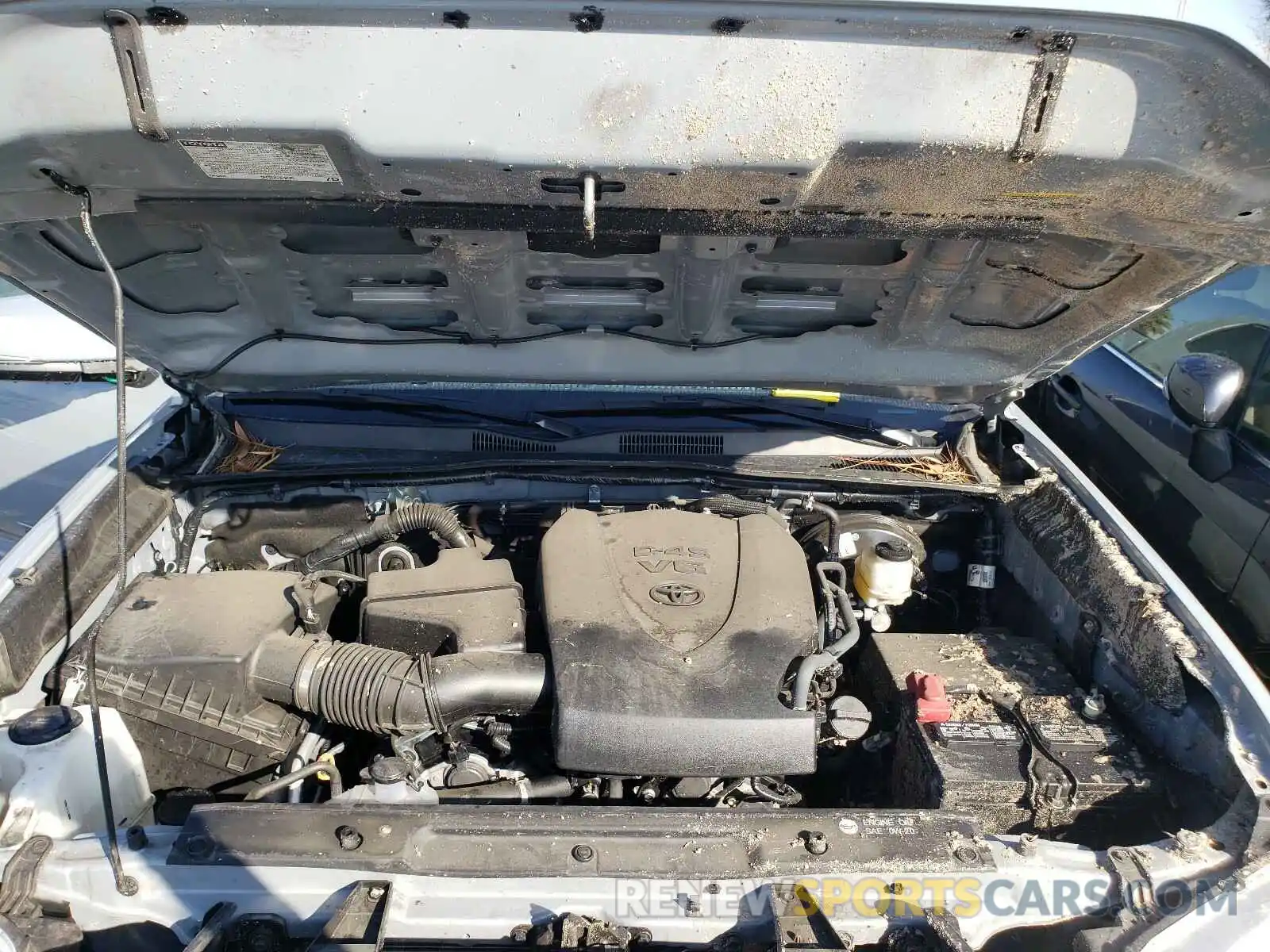 7 Photograph of a damaged car 3TMAZ5CN9KM108566 TOYOTA TACOMA 2019