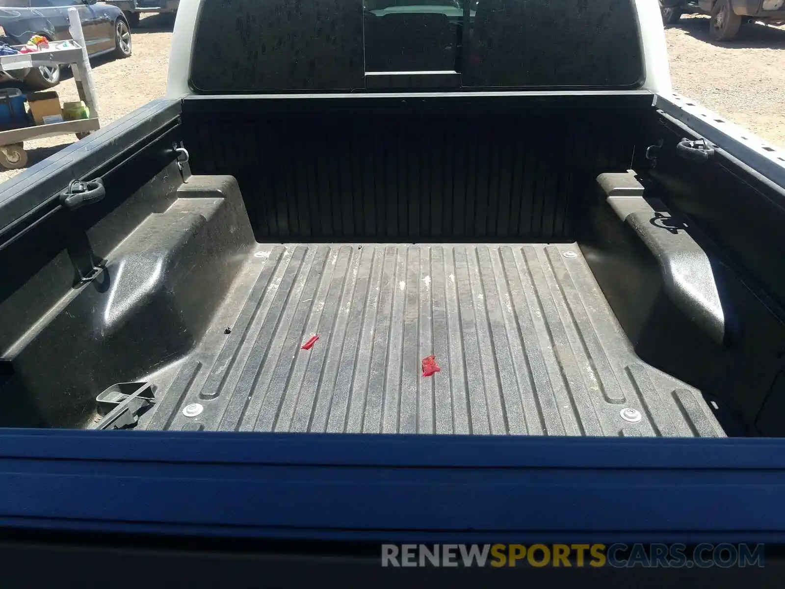 9 Photograph of a damaged car 3TMAZ5CN9KM111774 TOYOTA TACOMA 2019