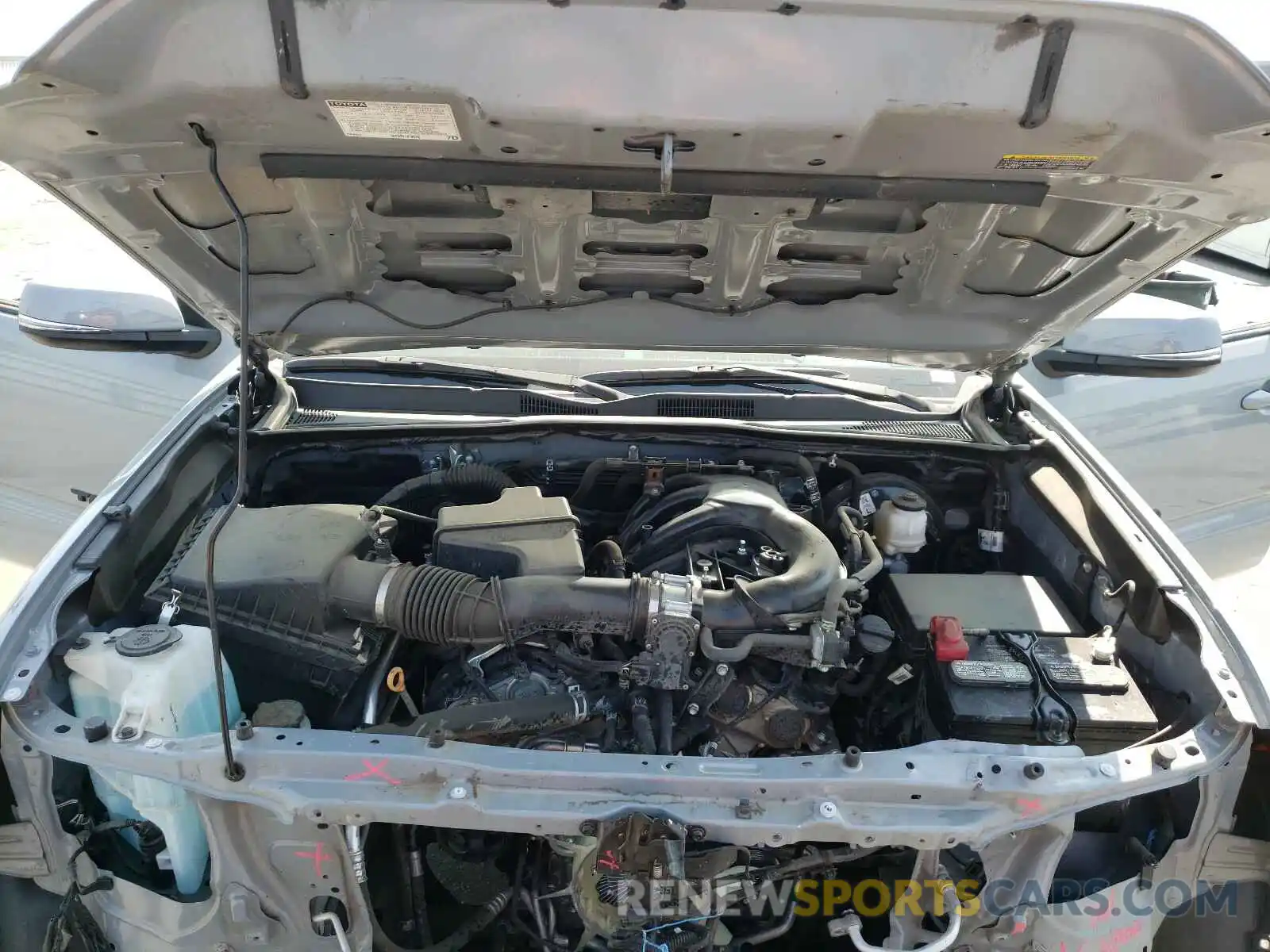 7 Photograph of a damaged car 3TMAZ5CN9KM111824 TOYOTA TACOMA 2019