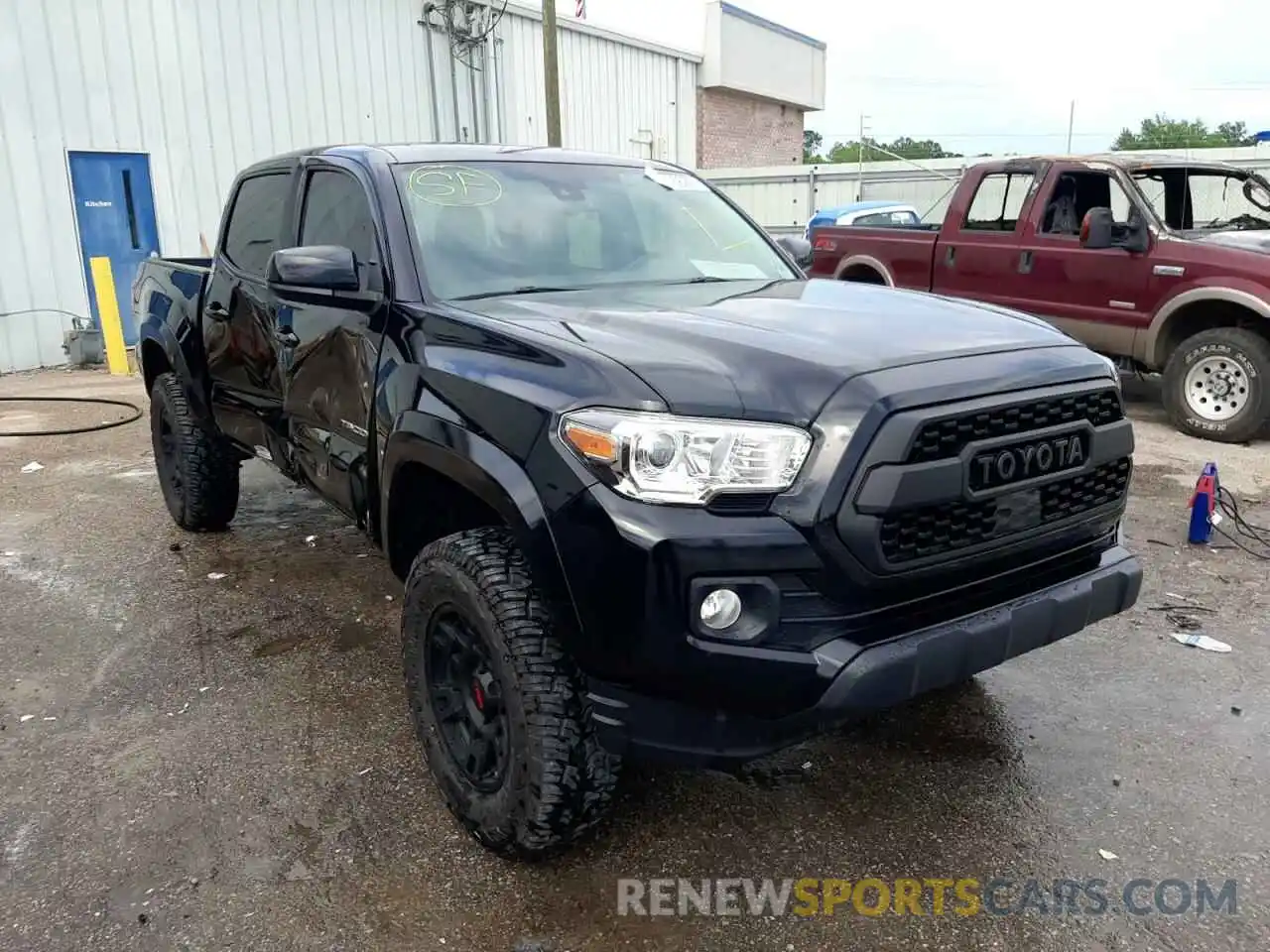 1 Photograph of a damaged car 3TMAZ5CN9KM114058 TOYOTA TACOMA 2019