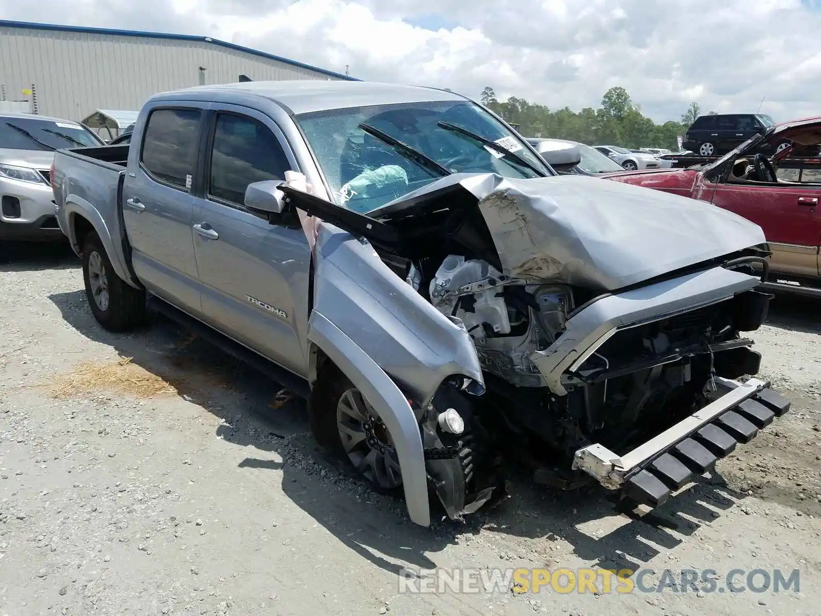 1 Photograph of a damaged car 3TMAZ5CNXKM086366 TOYOTA TACOMA 2019