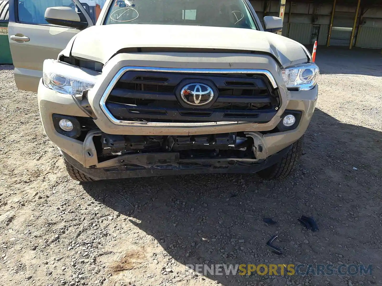 9 Photograph of a damaged car 3TMAZ5CNXKM087324 TOYOTA TACOMA 2019