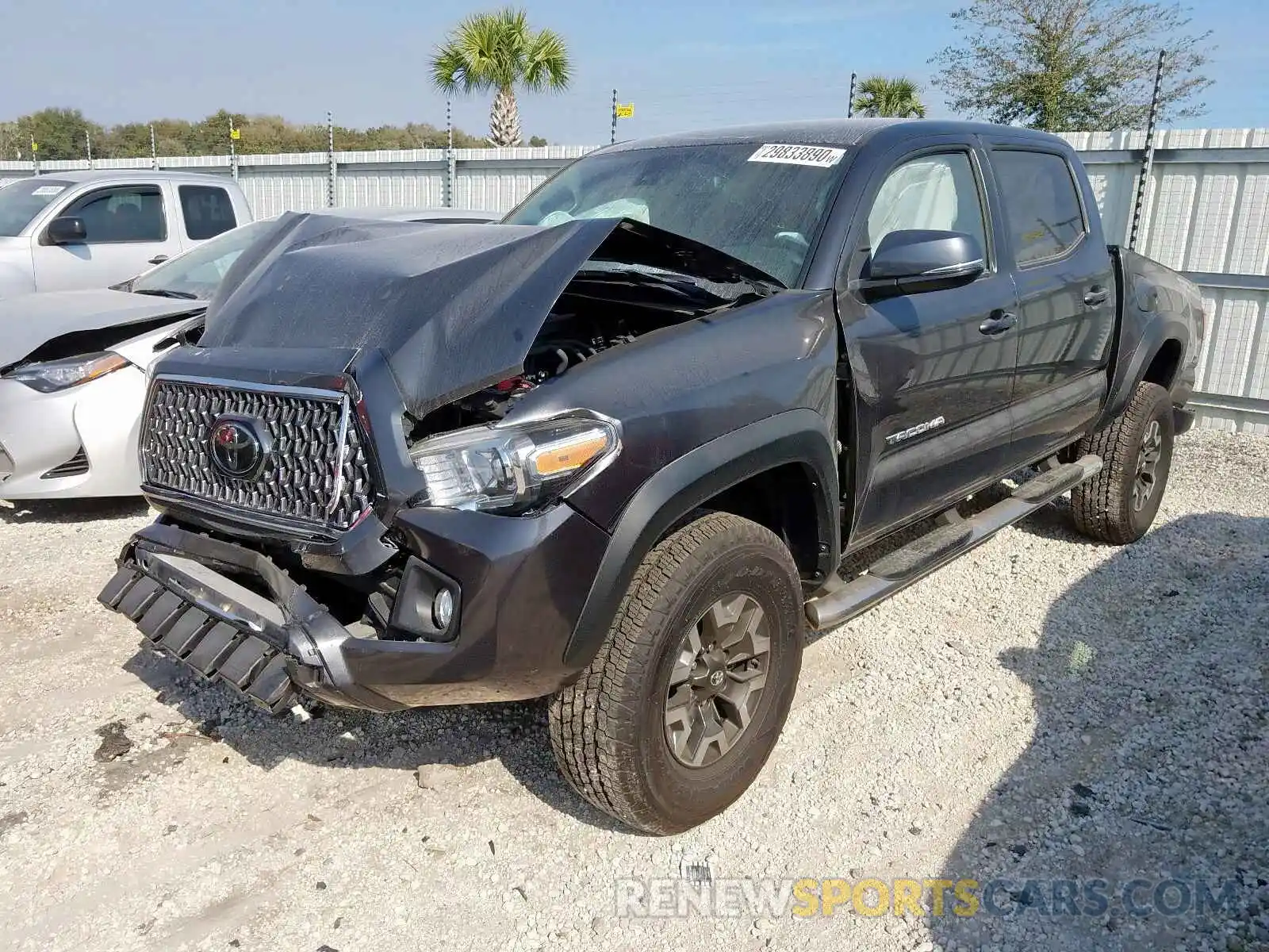 2 Photograph of a damaged car 3TMAZ5CNXKM088425 TOYOTA TACOMA 2019