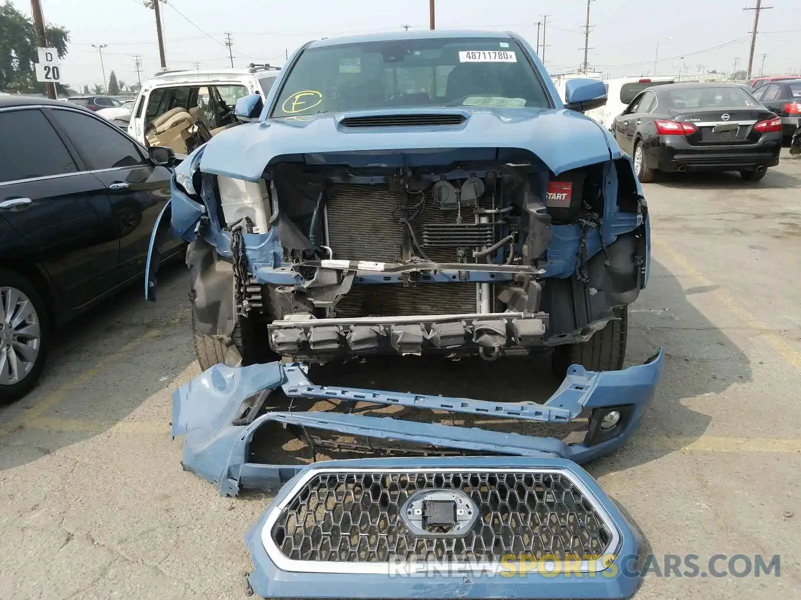 9 Photograph of a damaged car 3TMAZ5CNXKM093253 TOYOTA TACOMA 2019