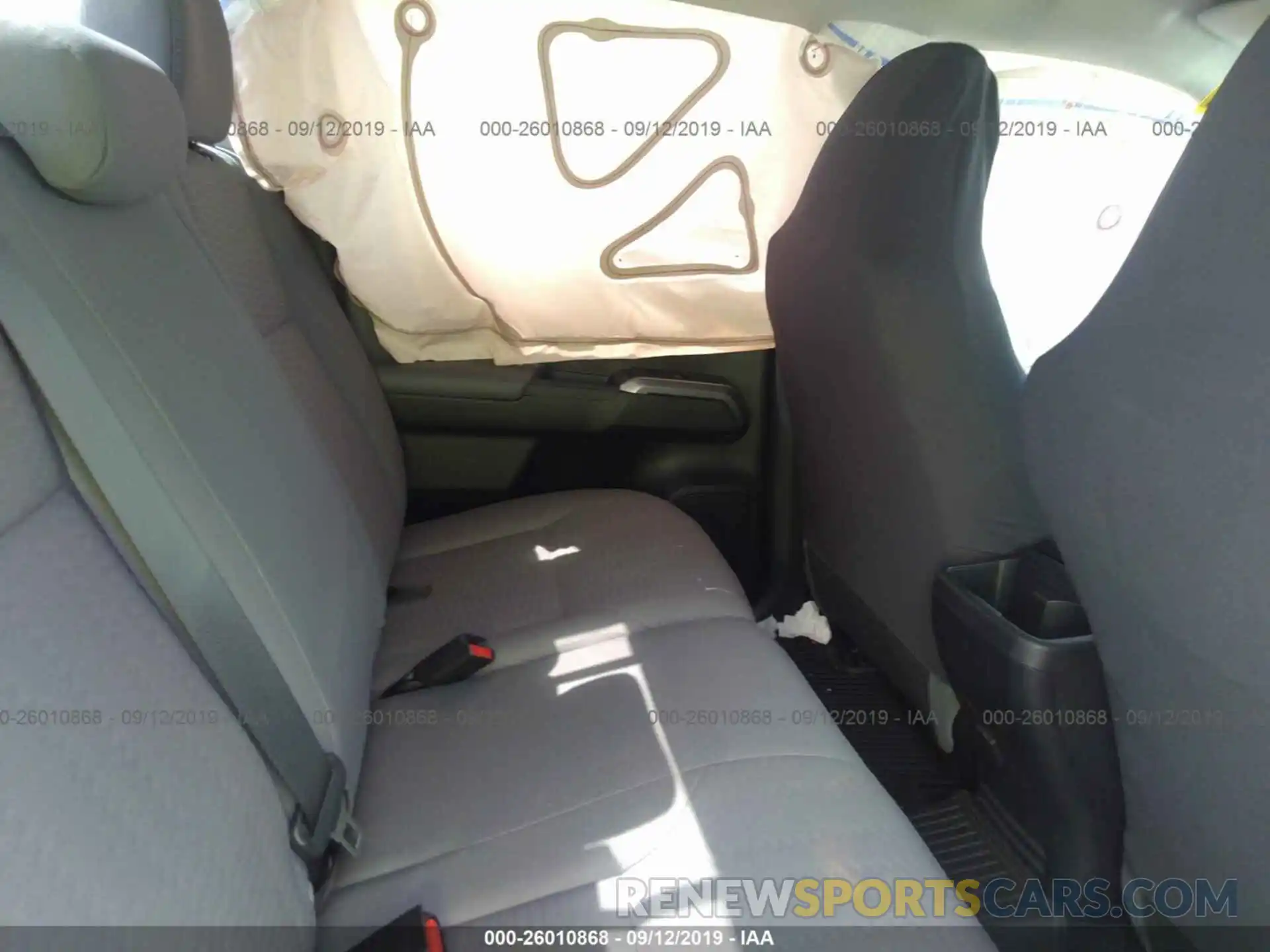 8 Фотография поврежденного автомобиля 3TMAZ5CNXKM097237 TOYOTA TACOMA 2019