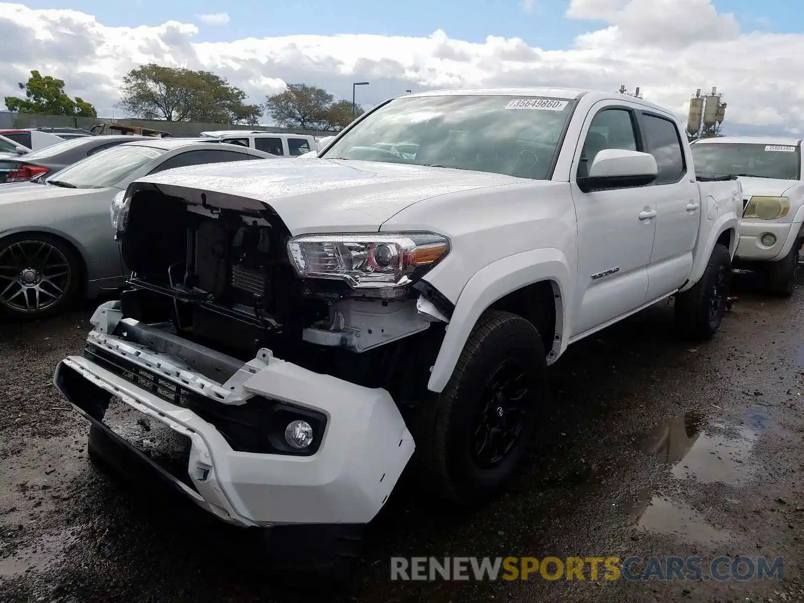 2 Photograph of a damaged car 3TMAZ5CNXKM107815 TOYOTA TACOMA 2019