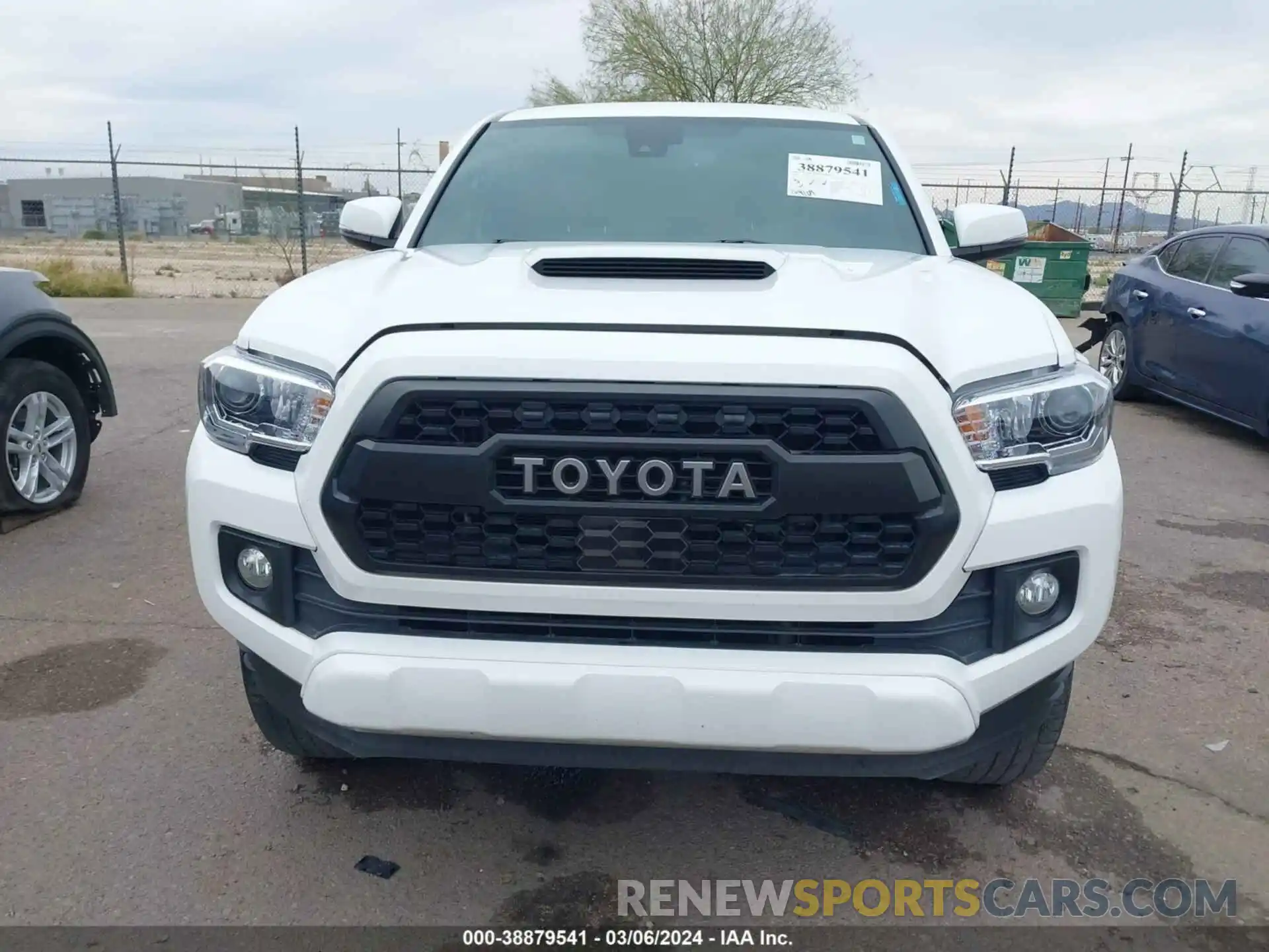 12 Фотография поврежденного автомобиля 3TMAZ5CNXKM107992 TOYOTA TACOMA 2019