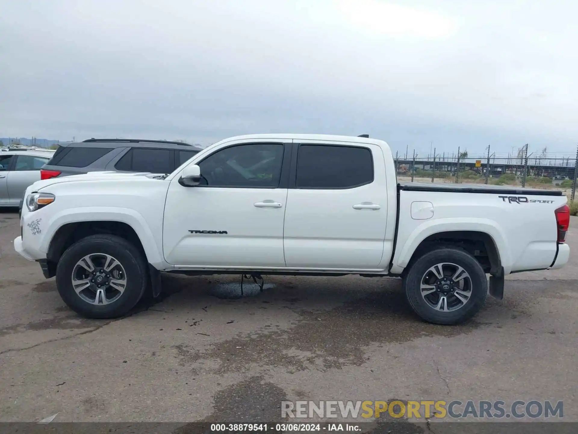 14 Photograph of a damaged car 3TMAZ5CNXKM107992 TOYOTA TACOMA 2019