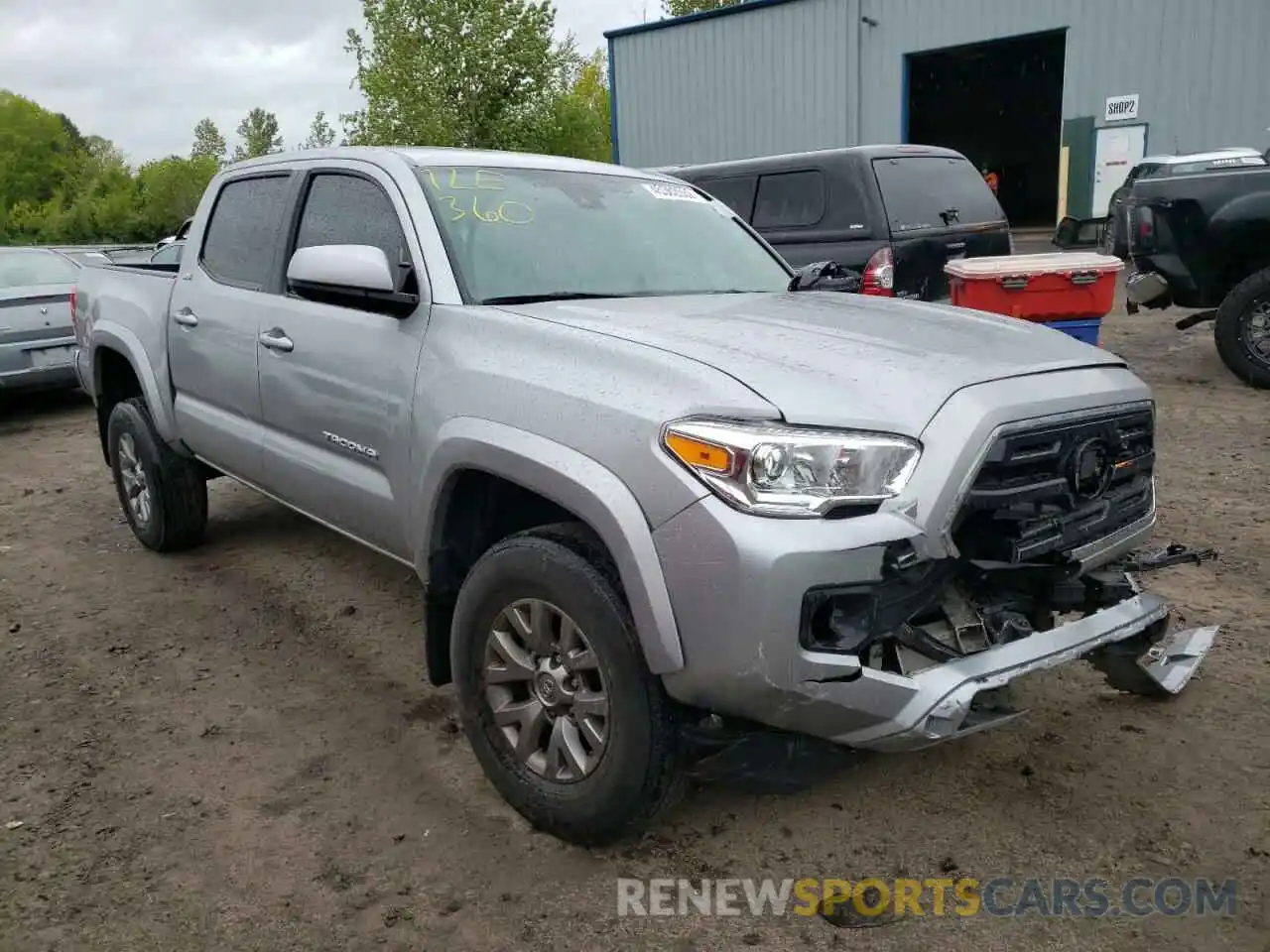 1 Photograph of a damaged car 3TMAZ5CNXKM108088 TOYOTA TACOMA 2019