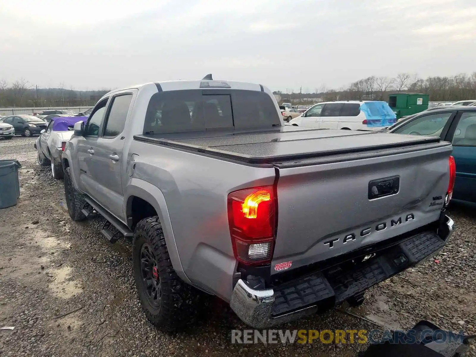 3 Photograph of a damaged car 3TMAZ5CNXKM108690 TOYOTA TACOMA 2019