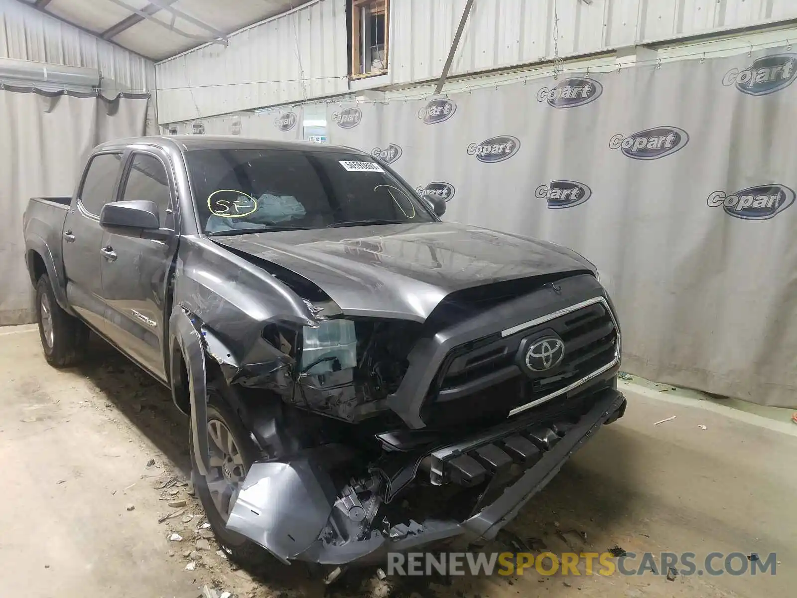 1 Photograph of a damaged car 3TMAZ5CNXKM109662 TOYOTA TACOMA 2019