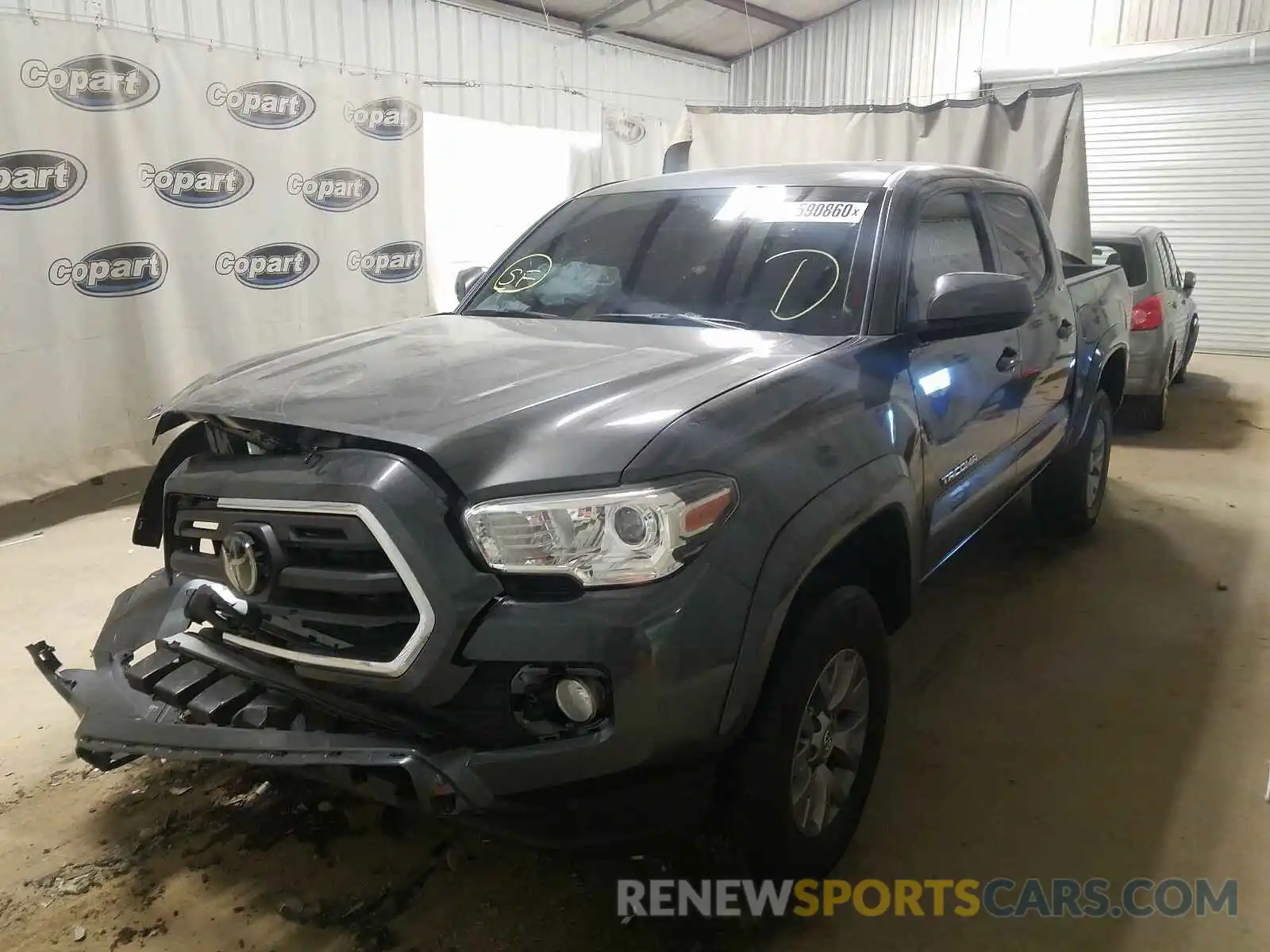 2 Photograph of a damaged car 3TMAZ5CNXKM109662 TOYOTA TACOMA 2019