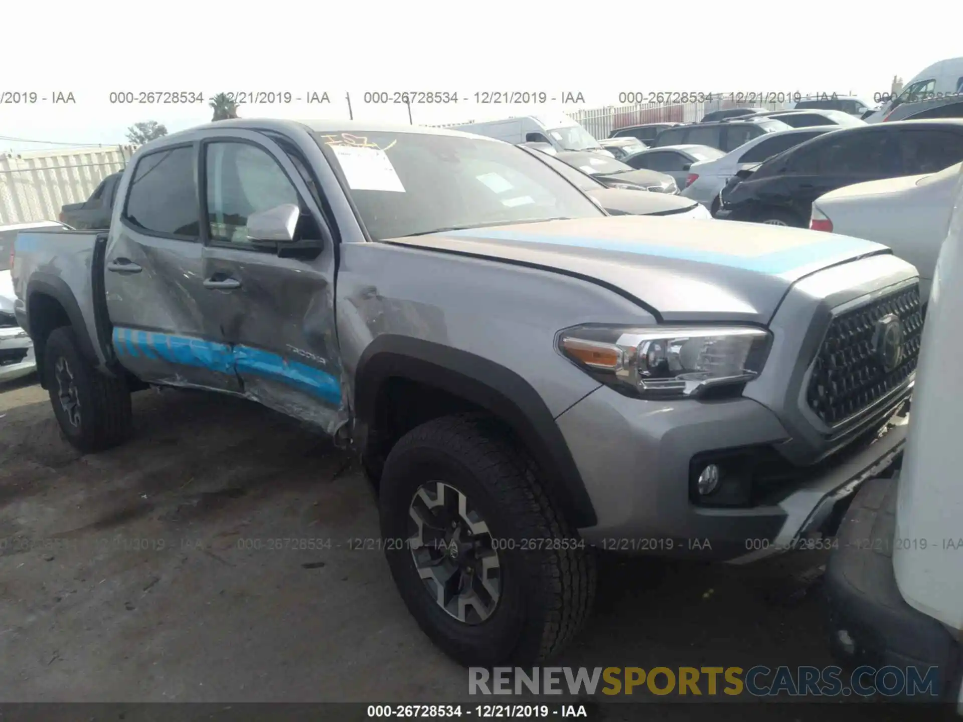 1 Photograph of a damaged car 3TMAZ5CNXKM110682 TOYOTA TACOMA 2019