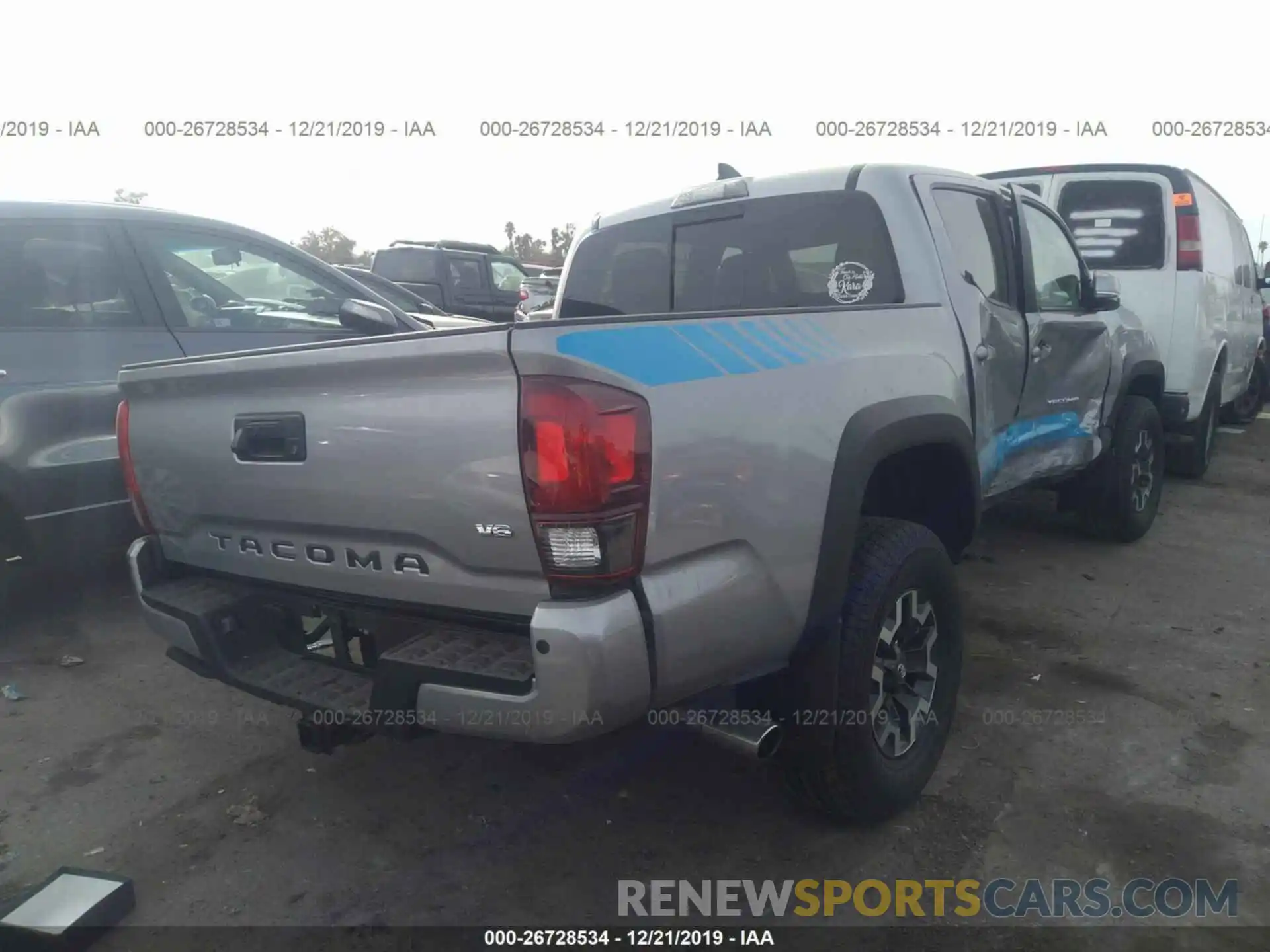 4 Photograph of a damaged car 3TMAZ5CNXKM110682 TOYOTA TACOMA 2019