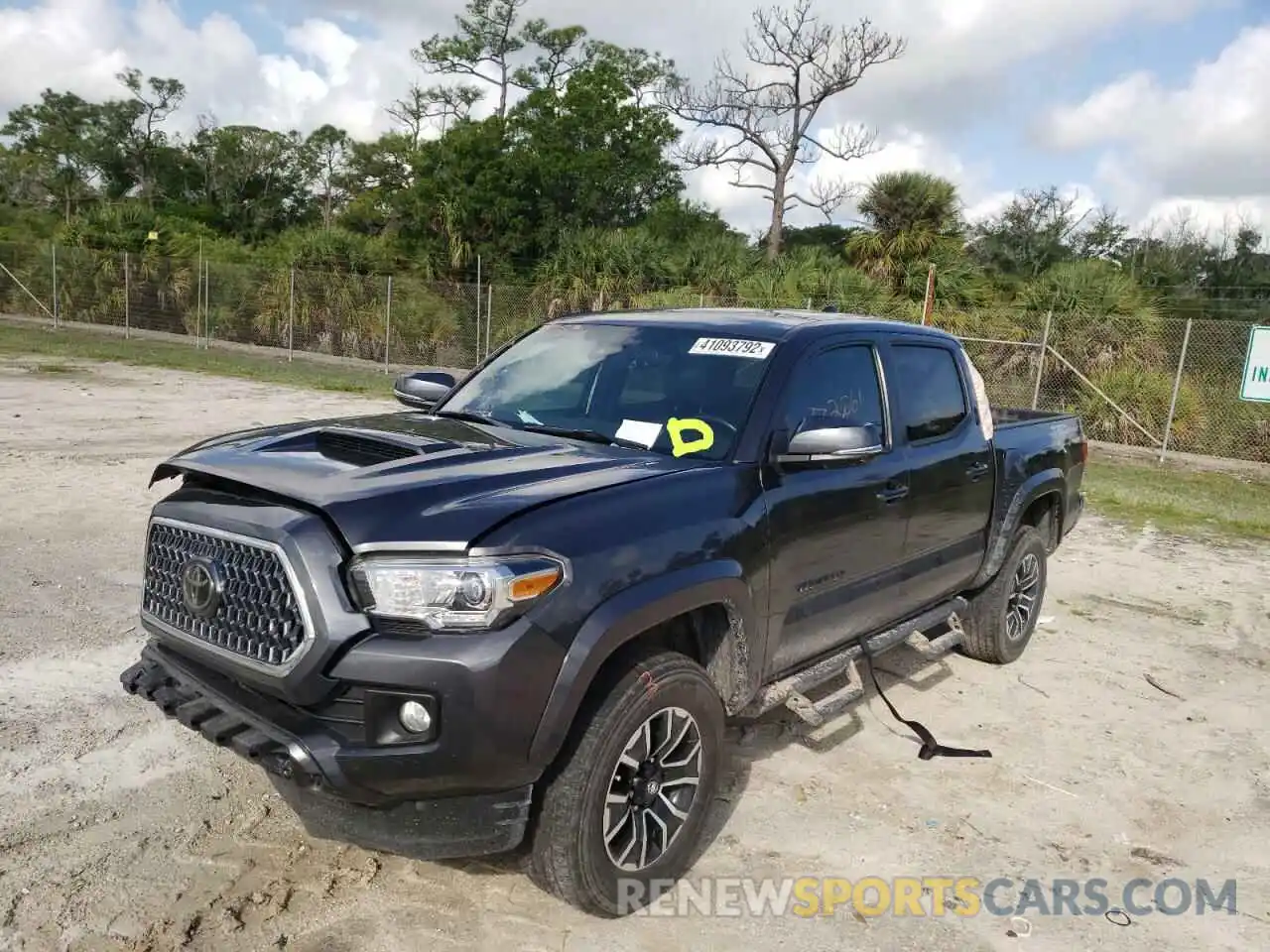 2 Photograph of a damaged car 3TMAZ5CNXKM110813 TOYOTA TACOMA 2019