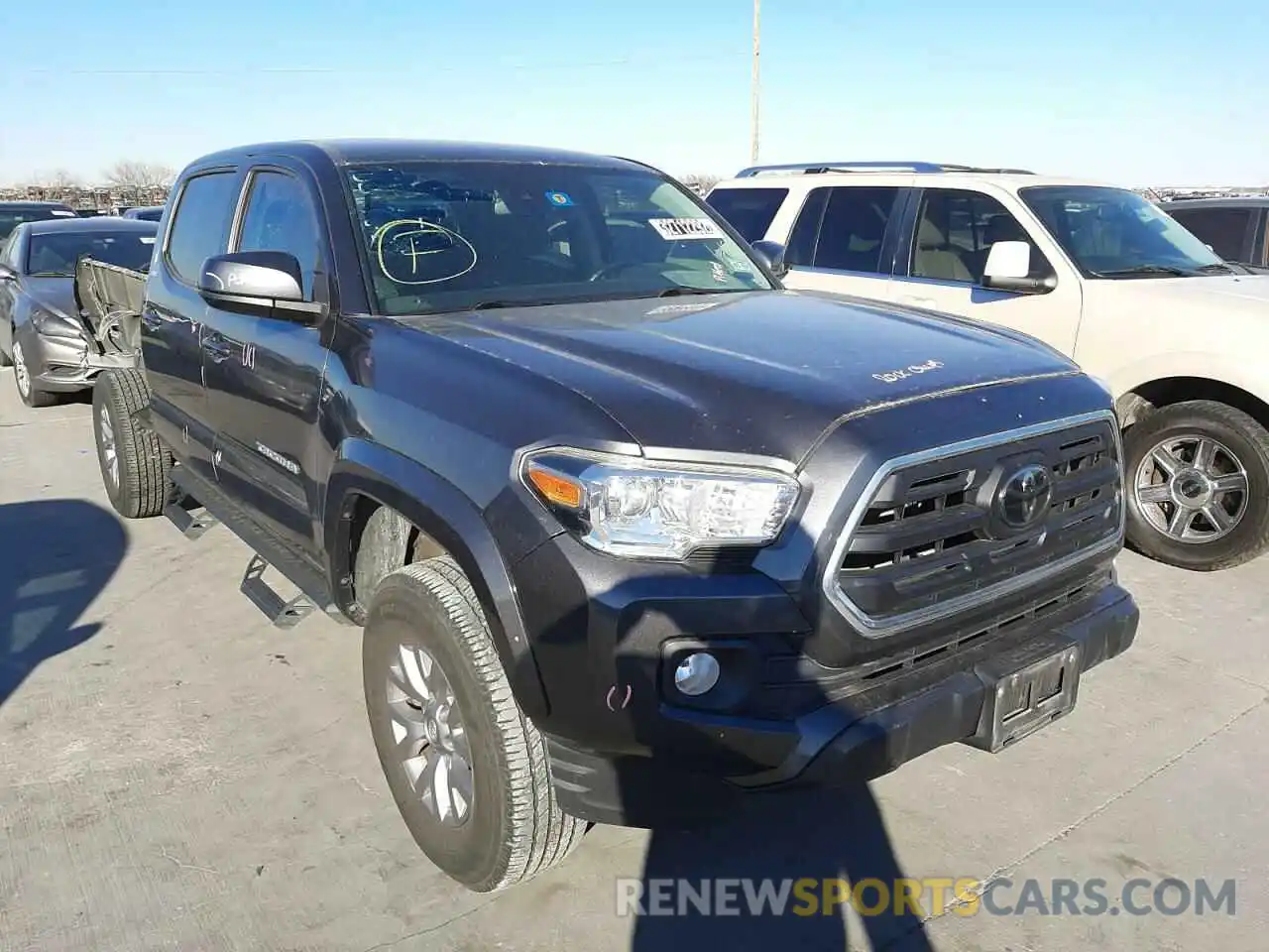 1 Фотография поврежденного автомобиля 3TMBZ5DN0KM017446 TOYOTA TACOMA 2019