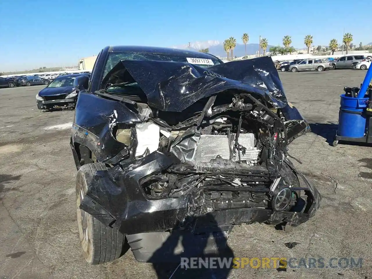 9 Photograph of a damaged car 3TMBZ5DN0KM022016 TOYOTA TACOMA 2019