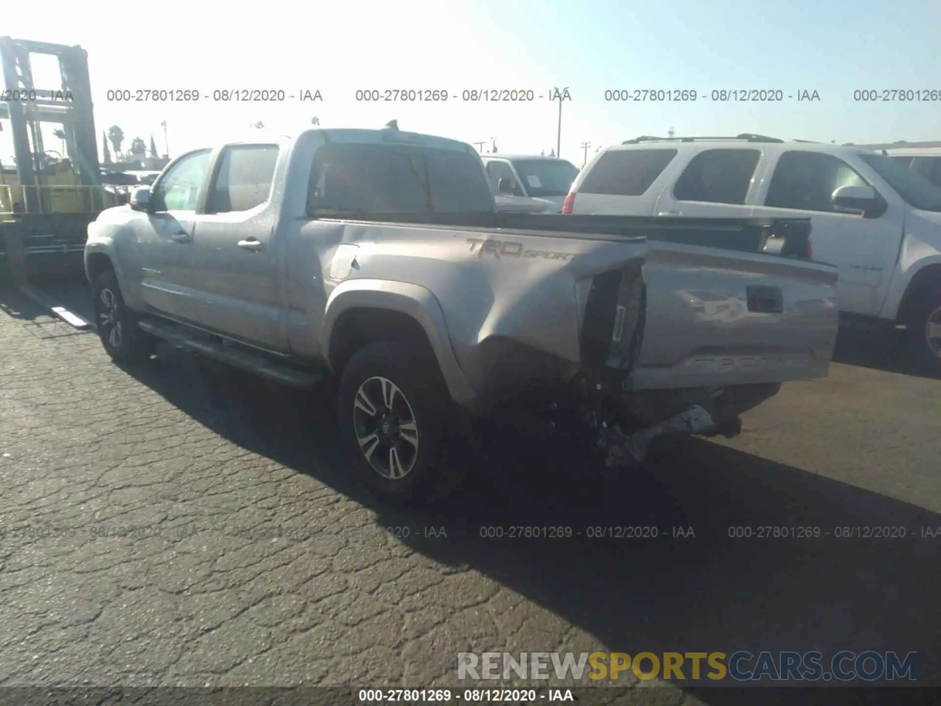 3 Photograph of a damaged car 3TMBZ5DN0KM022694 TOYOTA TACOMA 2019