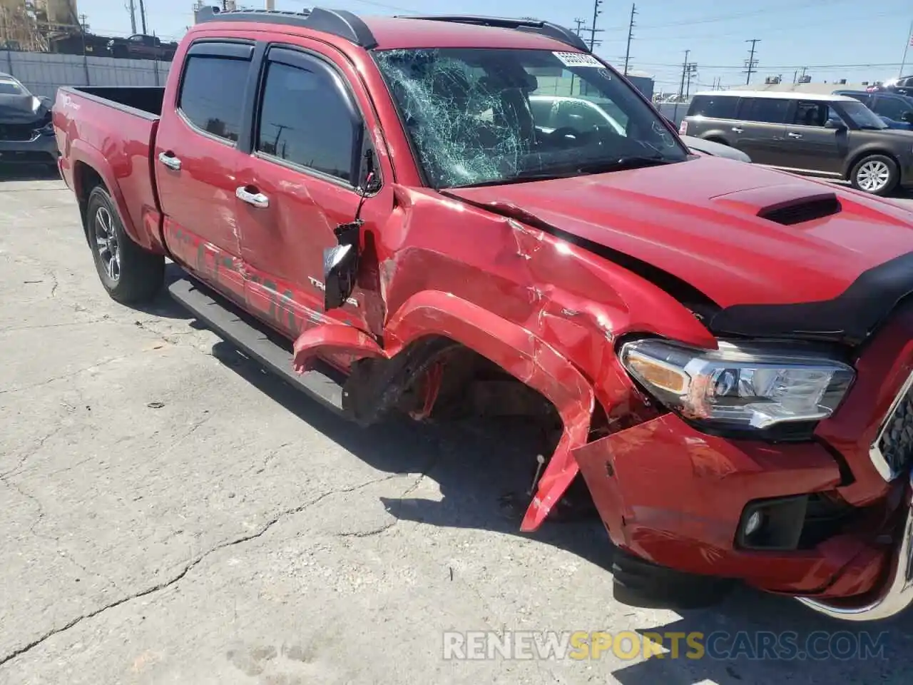 9 Photograph of a damaged car 3TMBZ5DN1KM019884 TOYOTA TACOMA 2019