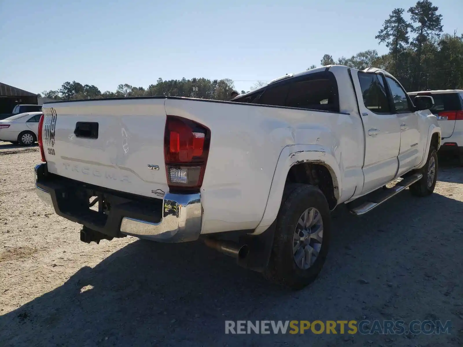 4 Photograph of a damaged car 3TMBZ5DN1KM021652 TOYOTA TACOMA 2019