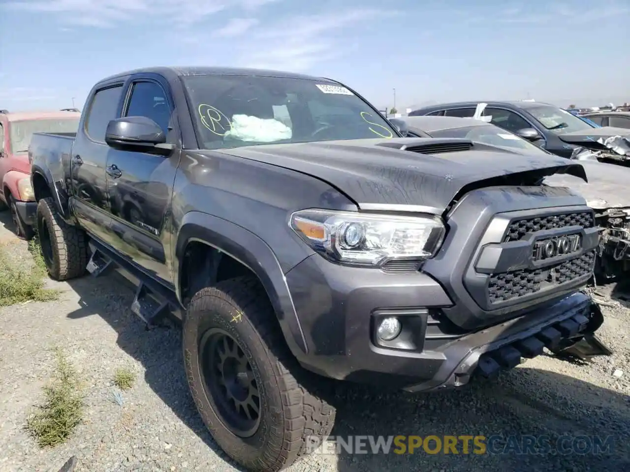 1 Photograph of a damaged car 3TMBZ5DN2KM017335 TOYOTA TACOMA 2019