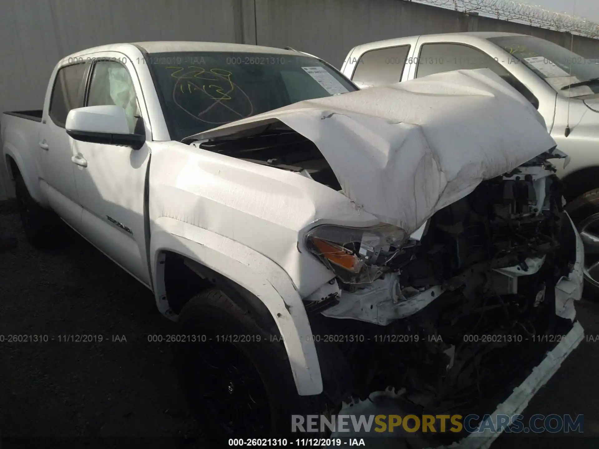 1 Photograph of a damaged car 3TMBZ5DN3KM020650 TOYOTA TACOMA 2019