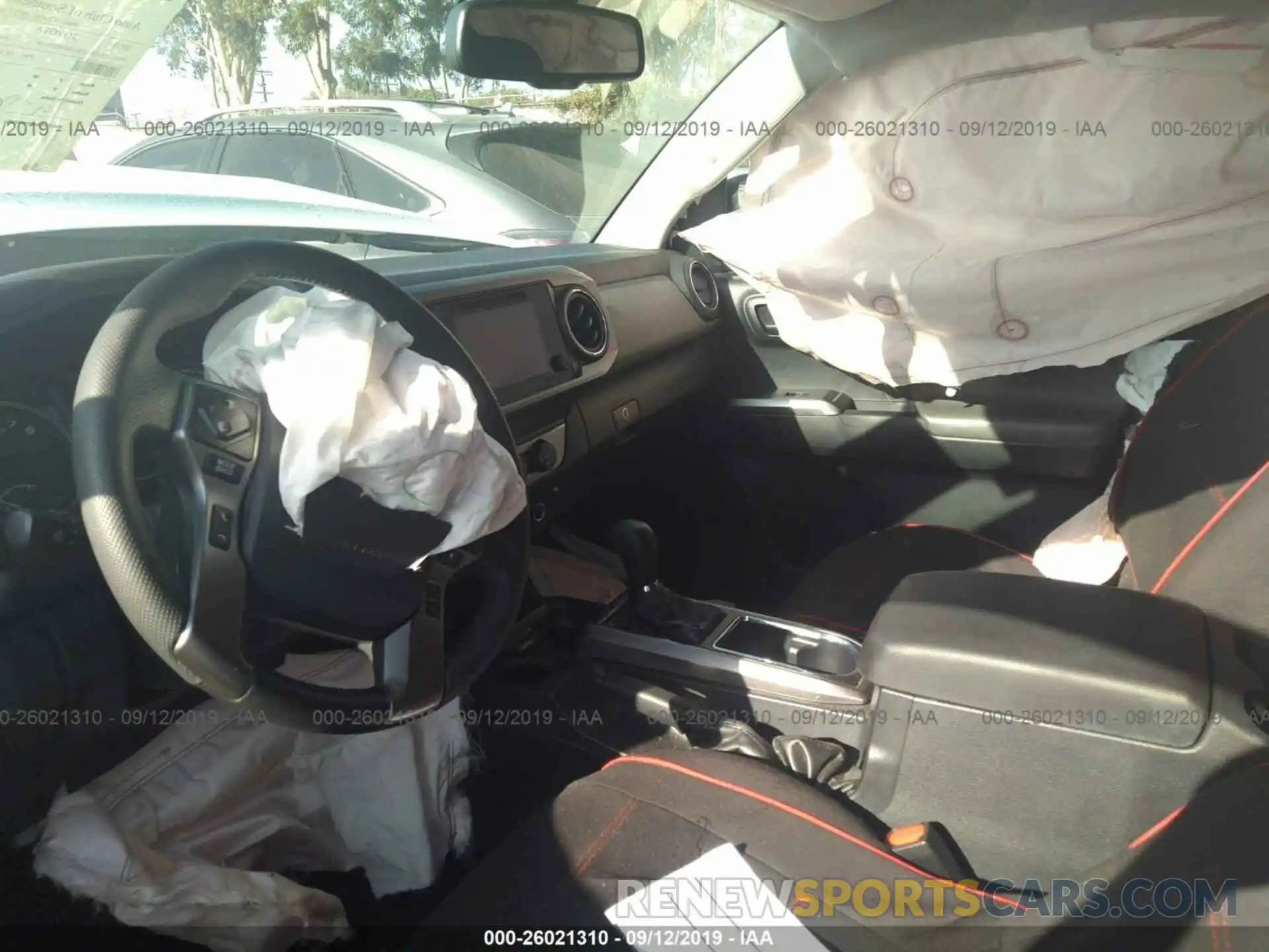 5 Photograph of a damaged car 3TMBZ5DN3KM020650 TOYOTA TACOMA 2019