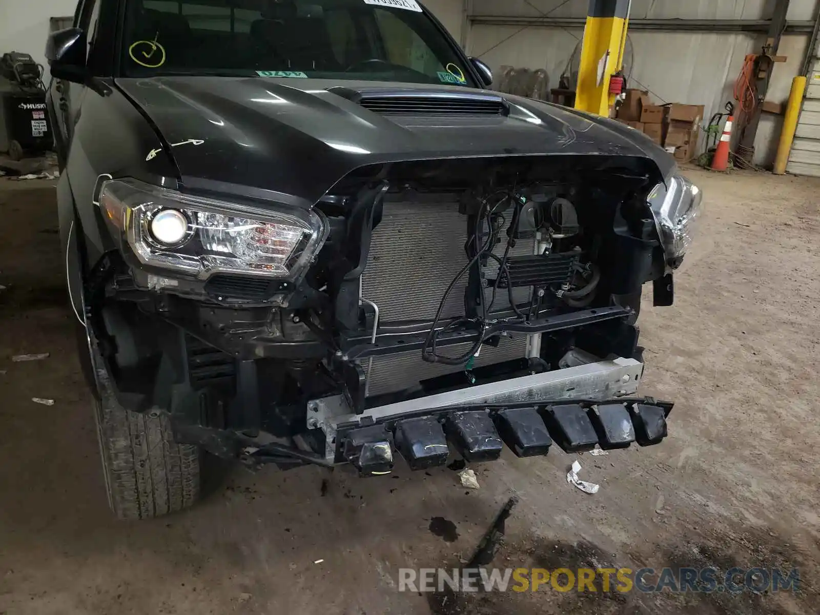 9 Photograph of a damaged car 3TMBZ5DN3KM020714 TOYOTA TACOMA 2019