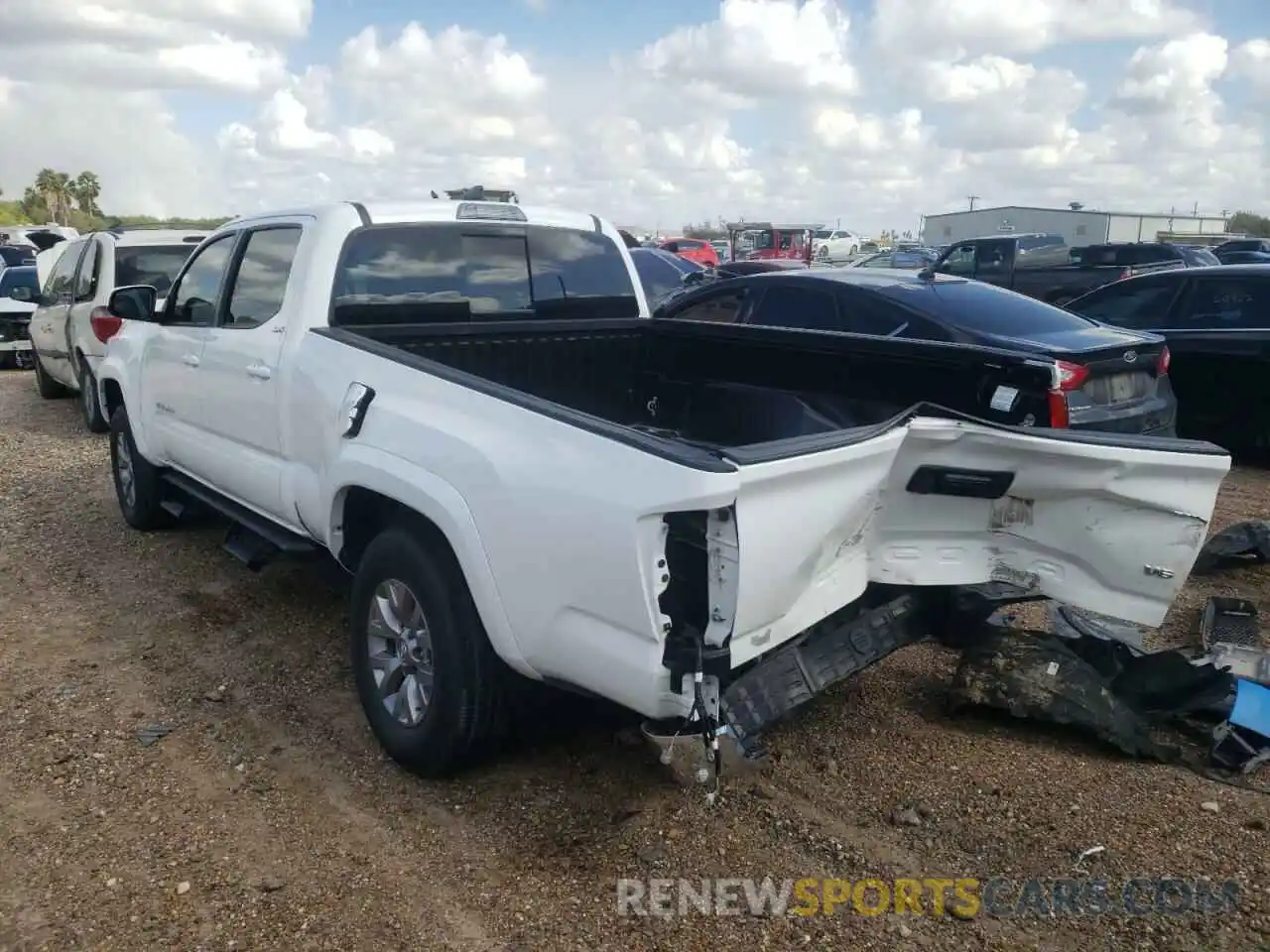 3 Photograph of a damaged car 3TMBZ5DN4KM017580 TOYOTA TACOMA 2019