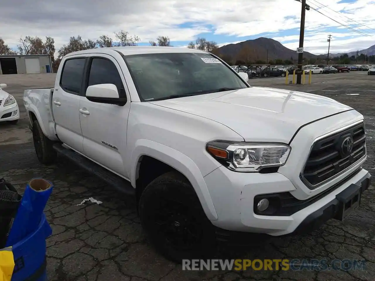 1 Photograph of a damaged car 3TMBZ5DN4KM019474 TOYOTA TACOMA 2019