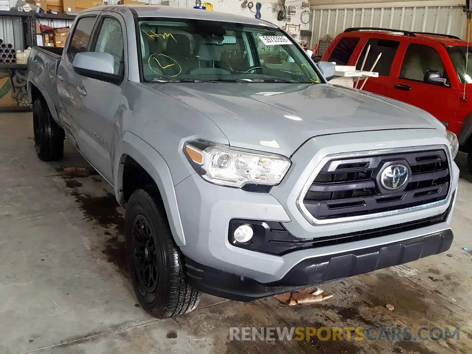 1 Photograph of a damaged car 3TMBZ5DN4KM020642 TOYOTA TACOMA 2019