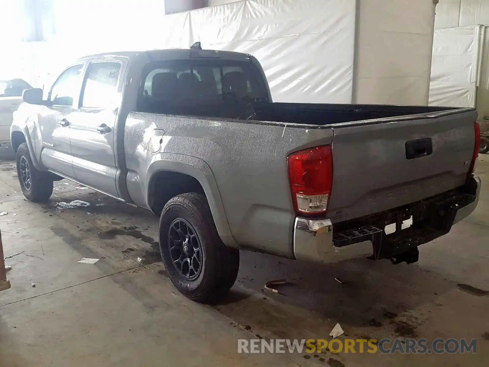 3 Фотография поврежденного автомобиля 3TMBZ5DN4KM020642 TOYOTA TACOMA 2019