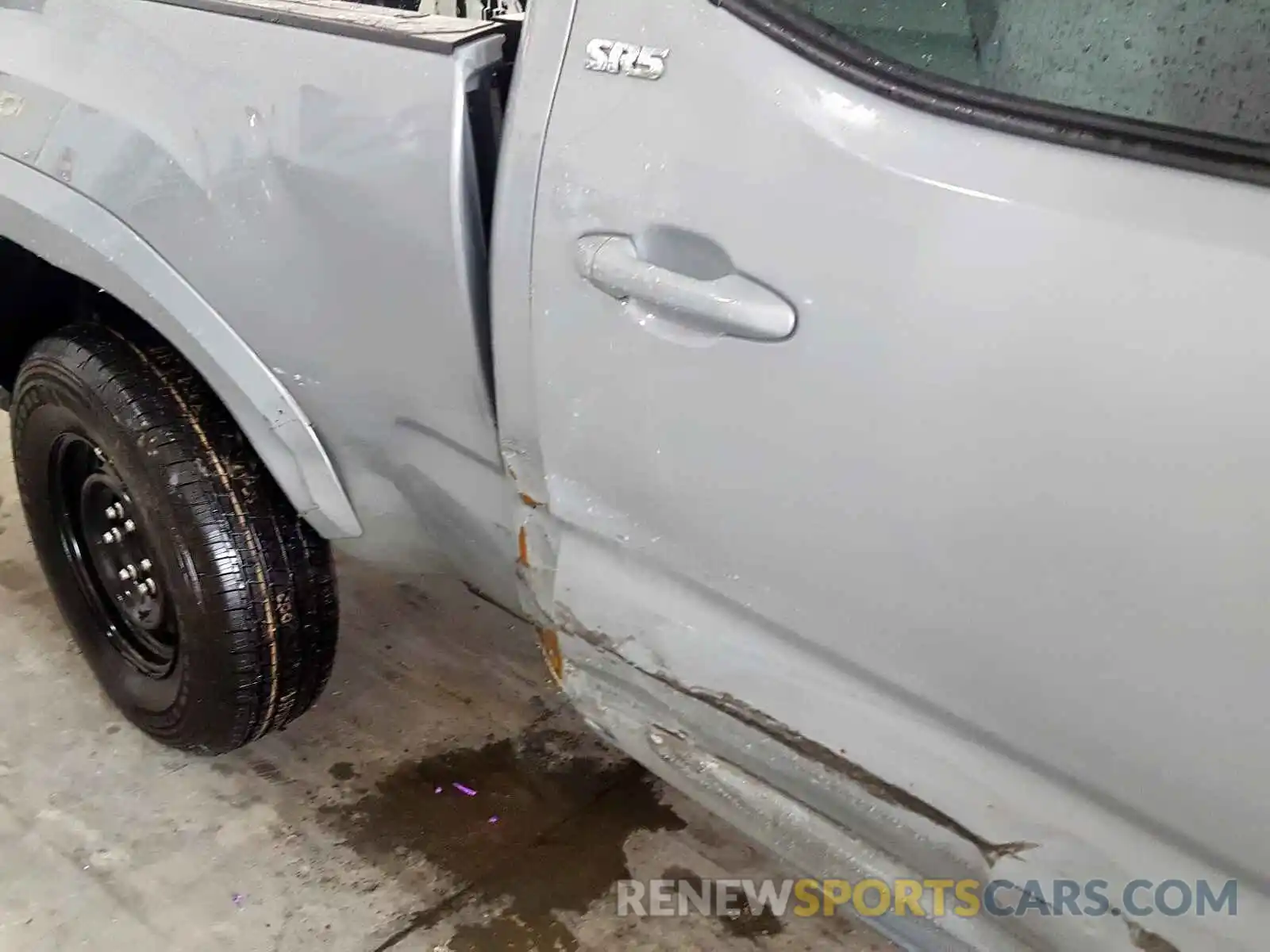 9 Photograph of a damaged car 3TMBZ5DN4KM020642 TOYOTA TACOMA 2019