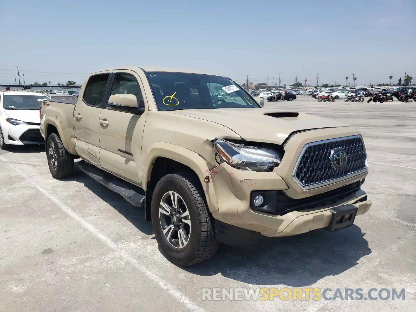 1 Photograph of a damaged car 3TMBZ5DN4KM021080 TOYOTA TACOMA 2019