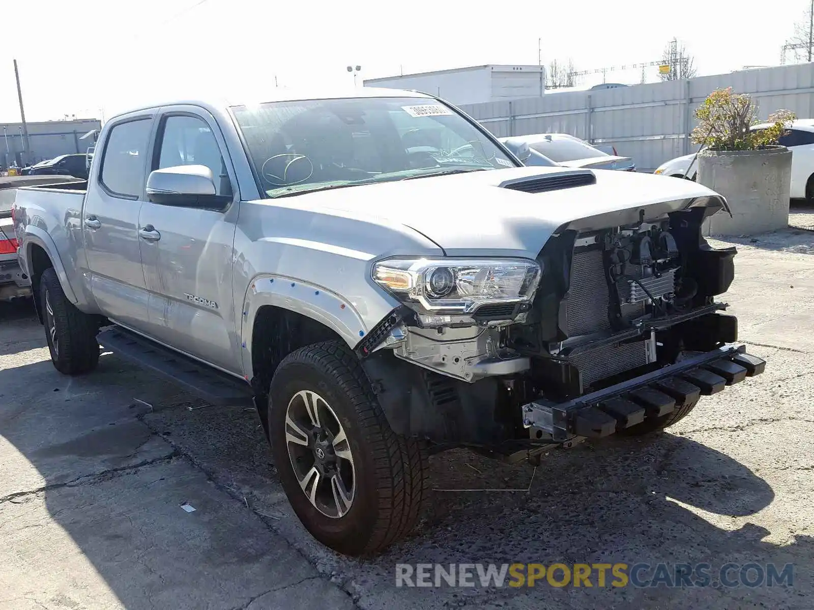 1 Photograph of a damaged car 3TMBZ5DN4KM022195 TOYOTA TACOMA 2019