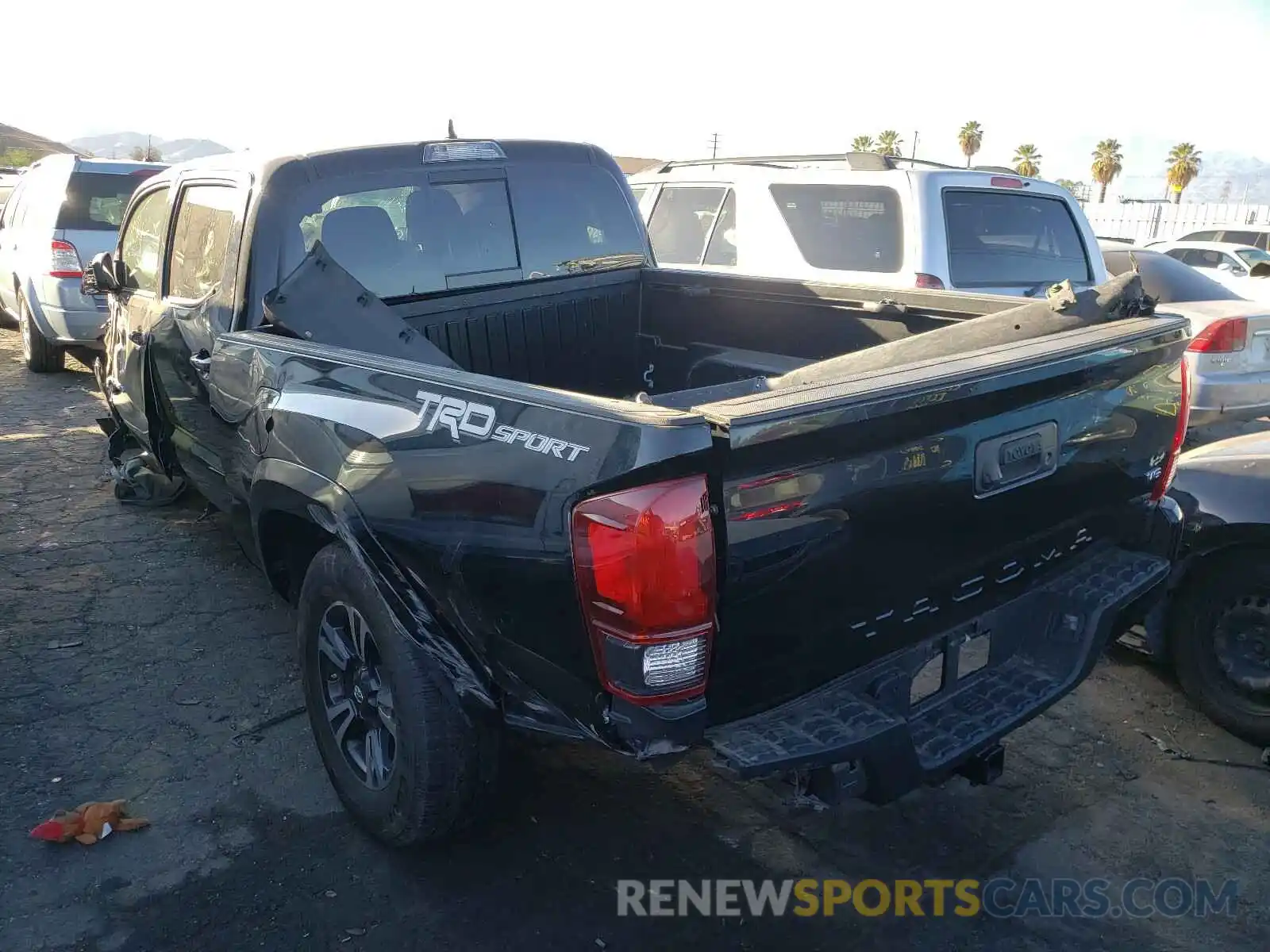 3 Photograph of a damaged car 3TMBZ5DN4KM022214 TOYOTA TACOMA 2019