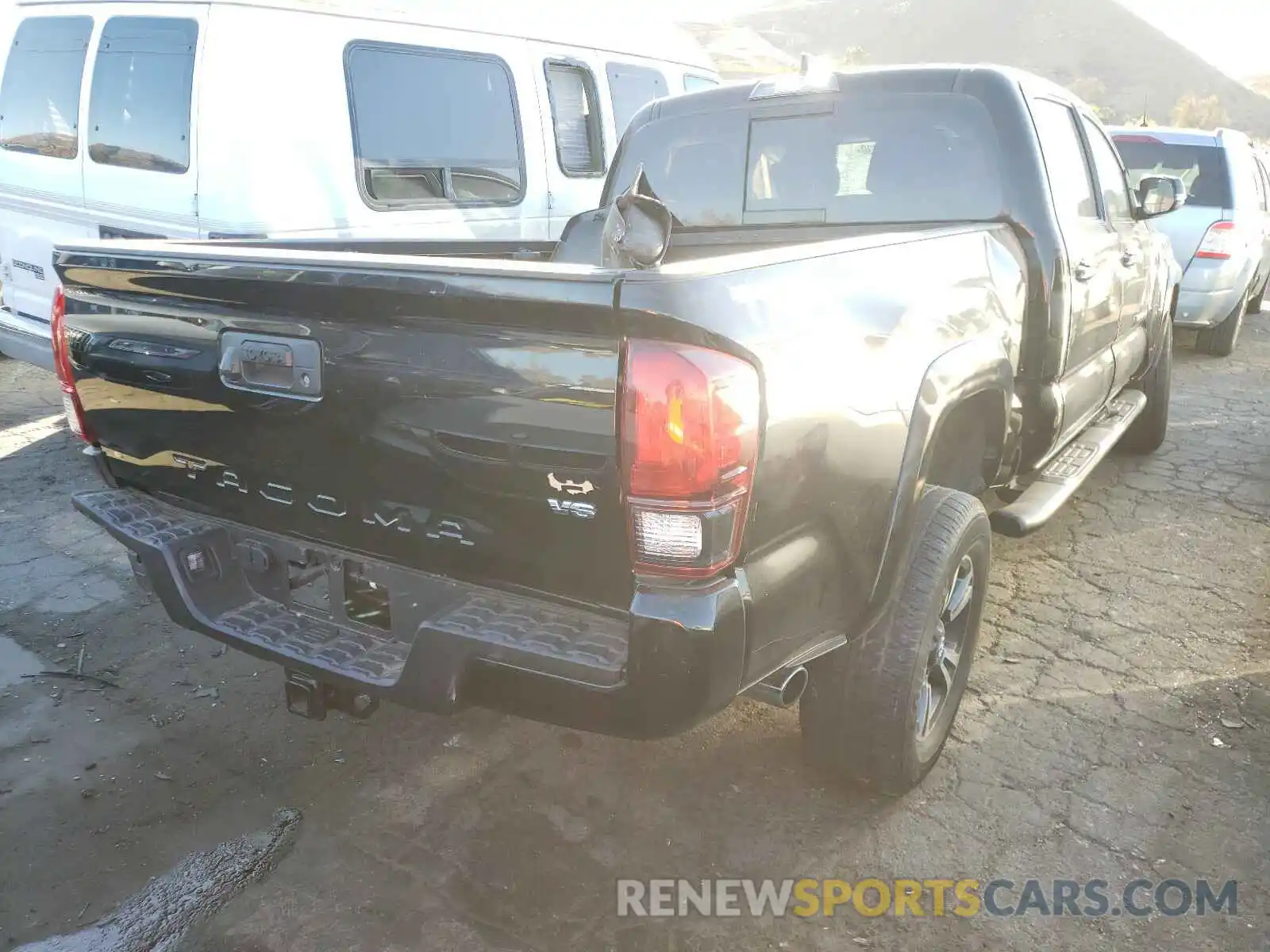 4 Фотография поврежденного автомобиля 3TMBZ5DN4KM022214 TOYOTA TACOMA 2019