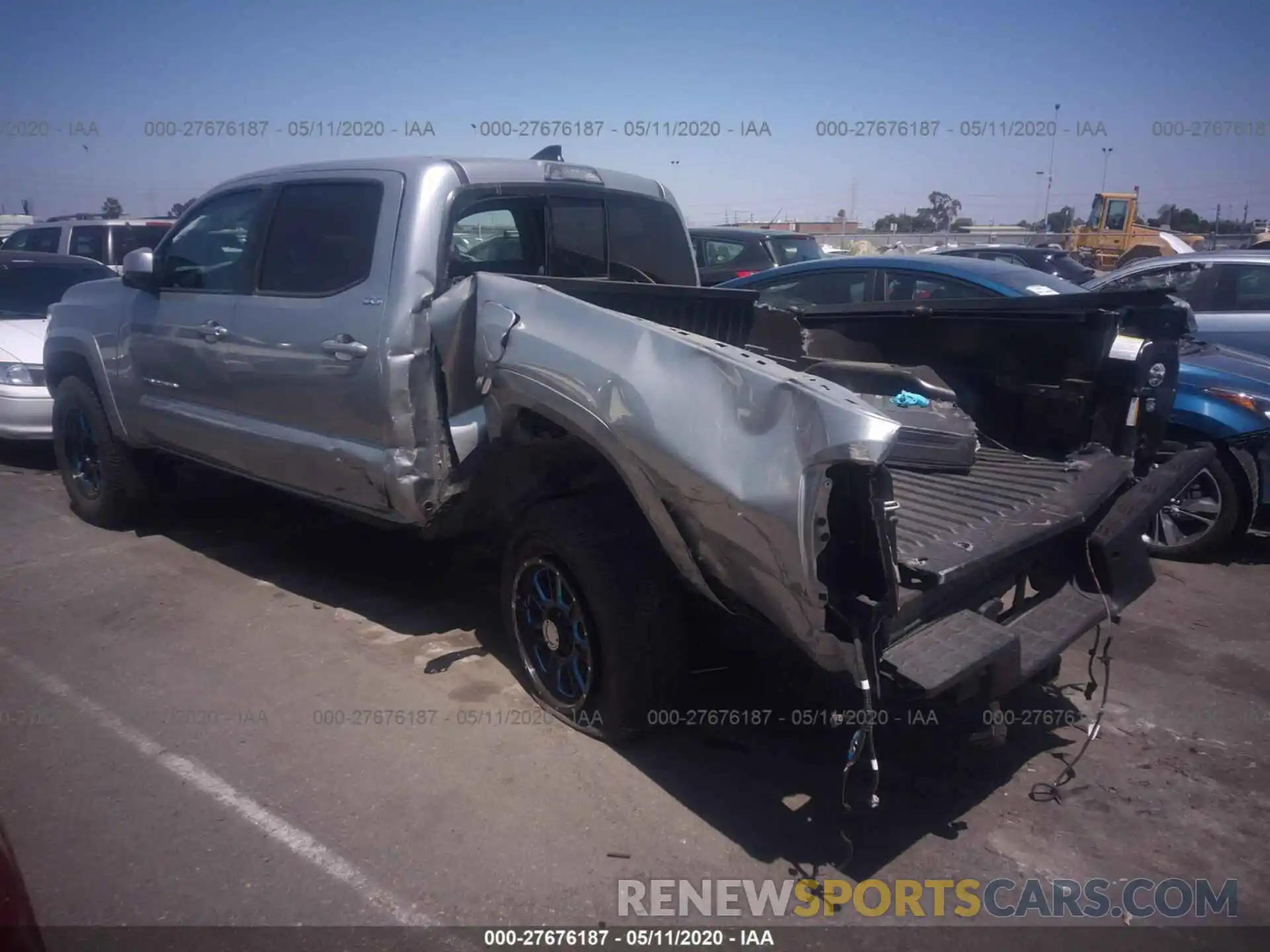 3 Photograph of a damaged car 3TMBZ5DN5KM018852 TOYOTA TACOMA 2019