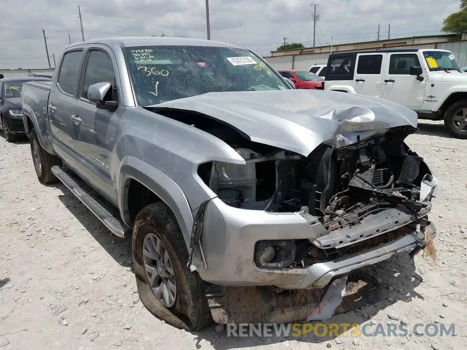 1 Photograph of a damaged car 3TMBZ5DN5KM021475 TOYOTA TACOMA 2019