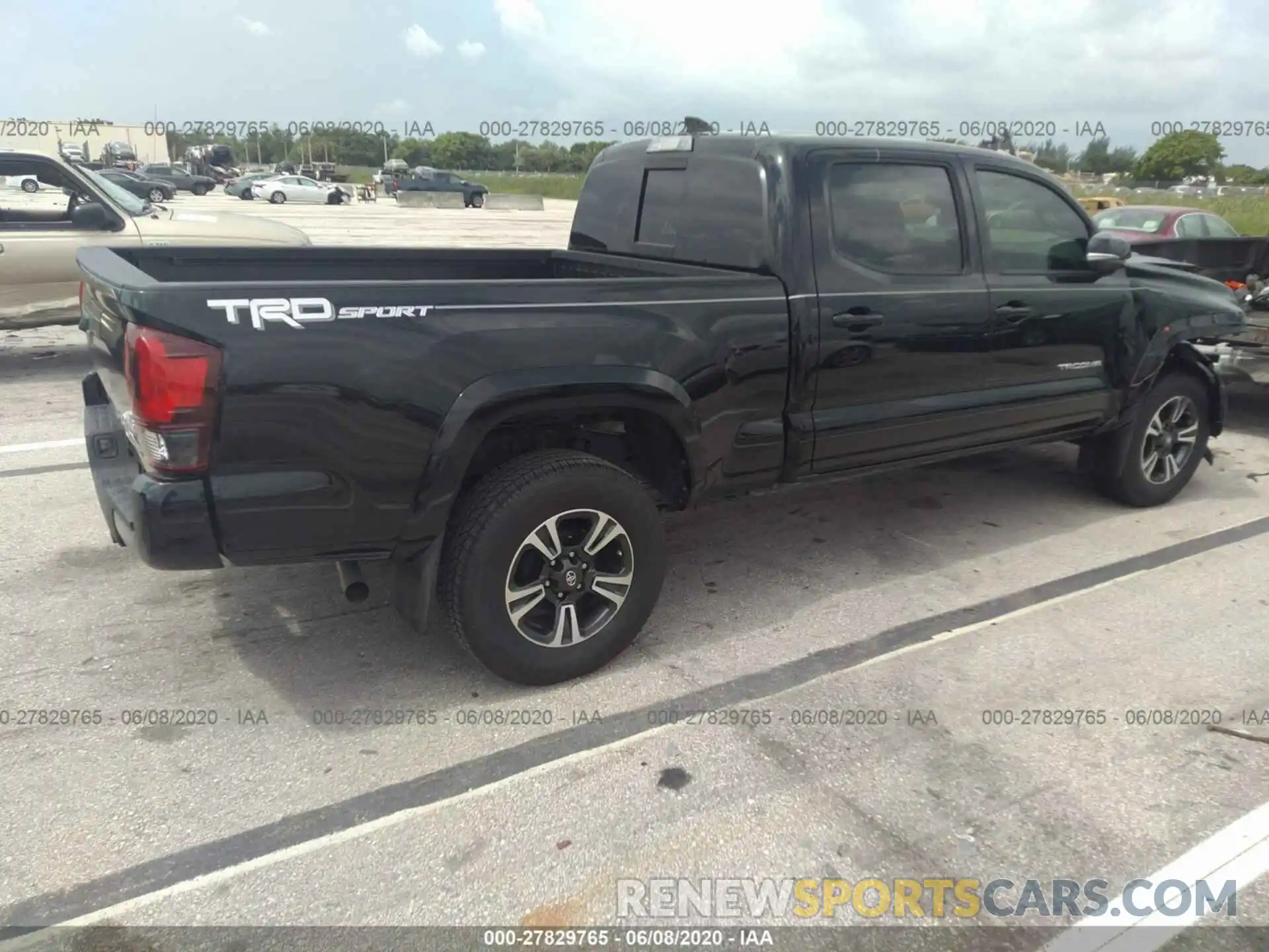 4 Photograph of a damaged car 3TMBZ5DN6KM017662 TOYOTA TACOMA 2019