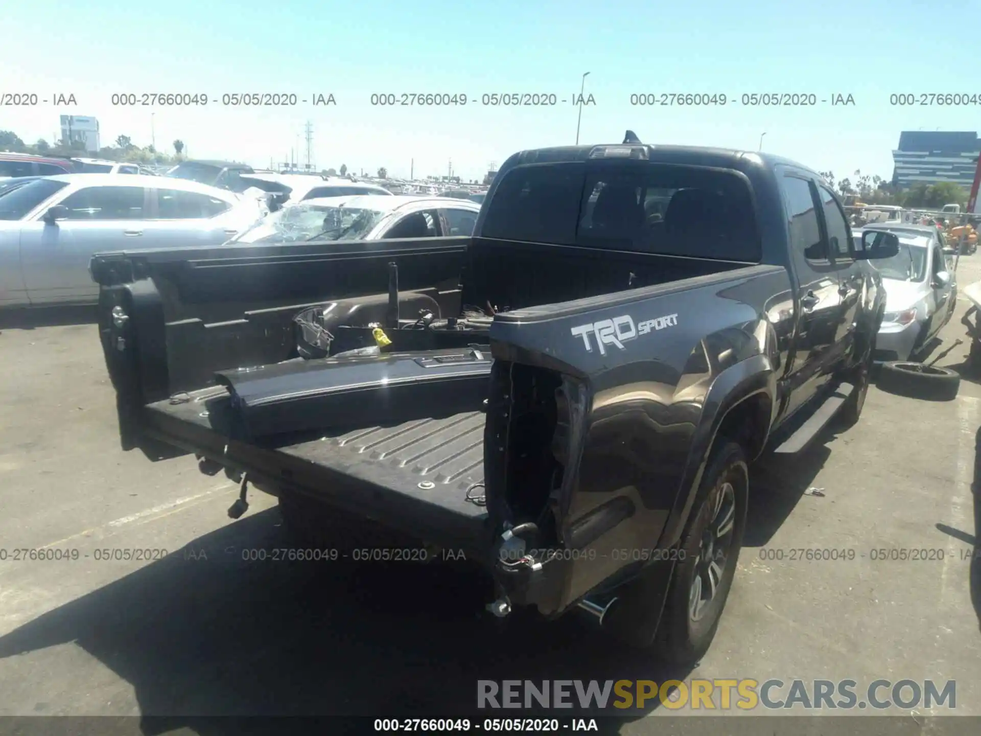 4 Фотография поврежденного автомобиля 3TMBZ5DN6KM019542 TOYOTA TACOMA 2019