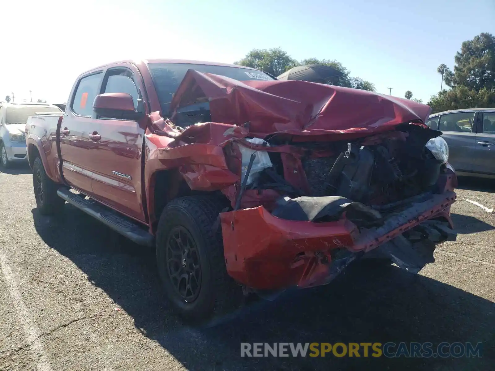 1 Photograph of a damaged car 3TMBZ5DN7KM018187 TOYOTA TACOMA 2019