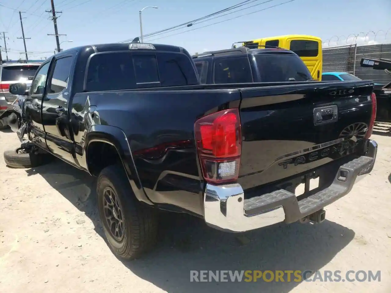 3 Photograph of a damaged car 3TMBZ5DN7KM022014 TOYOTA TACOMA 2019