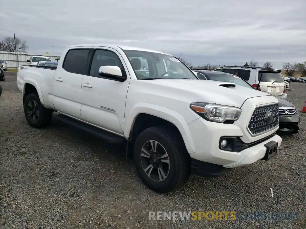 4 Фотография поврежденного автомобиля 3TMBZ5DN7KM022756 TOYOTA TACOMA 2019