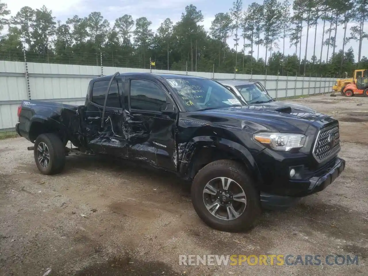 9 Photograph of a damaged car 3TMBZ5DN8KM017629 TOYOTA TACOMA 2019